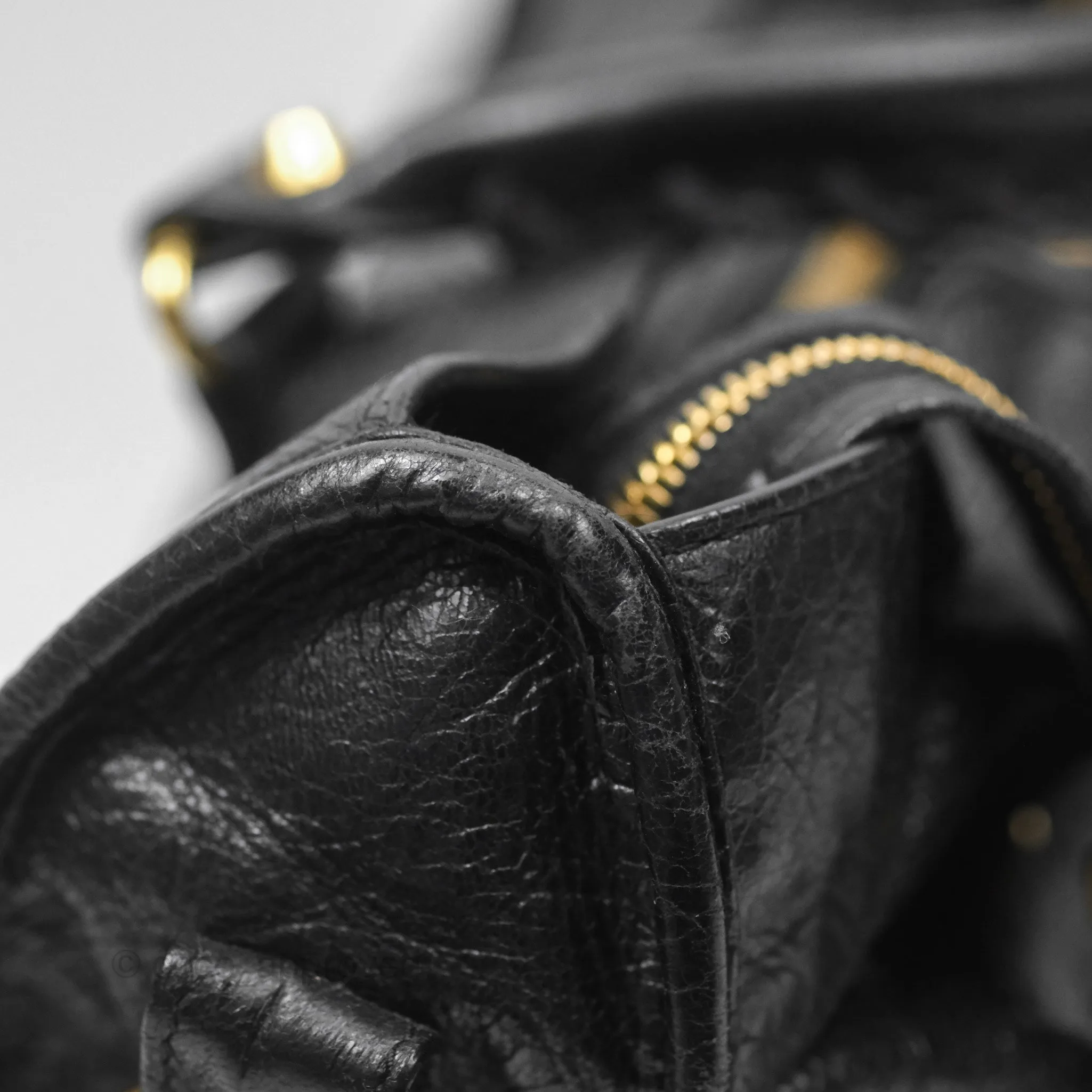 Balenciaga Classic City Bag Black Calfskin Gold Hardware