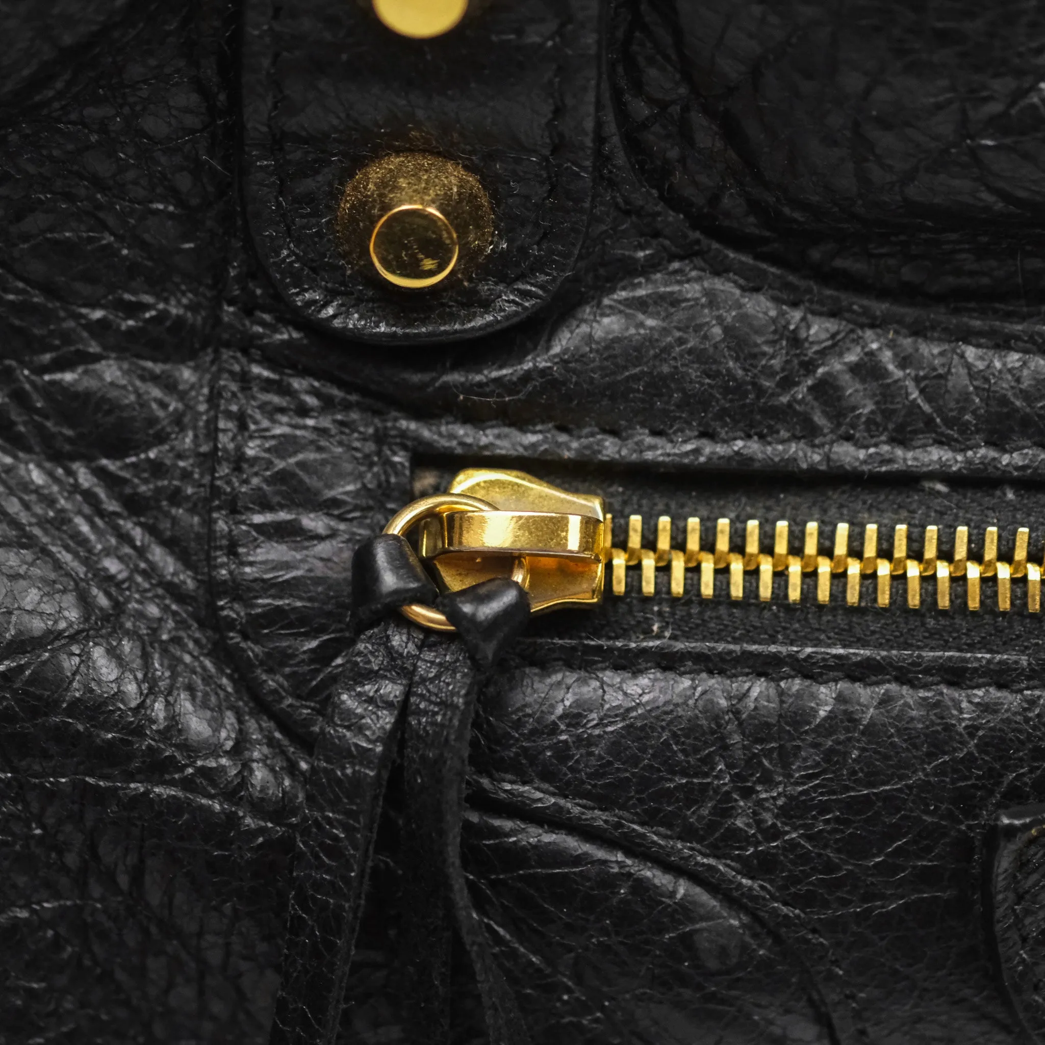 Balenciaga Classic City Bag Black Calfskin Gold Hardware