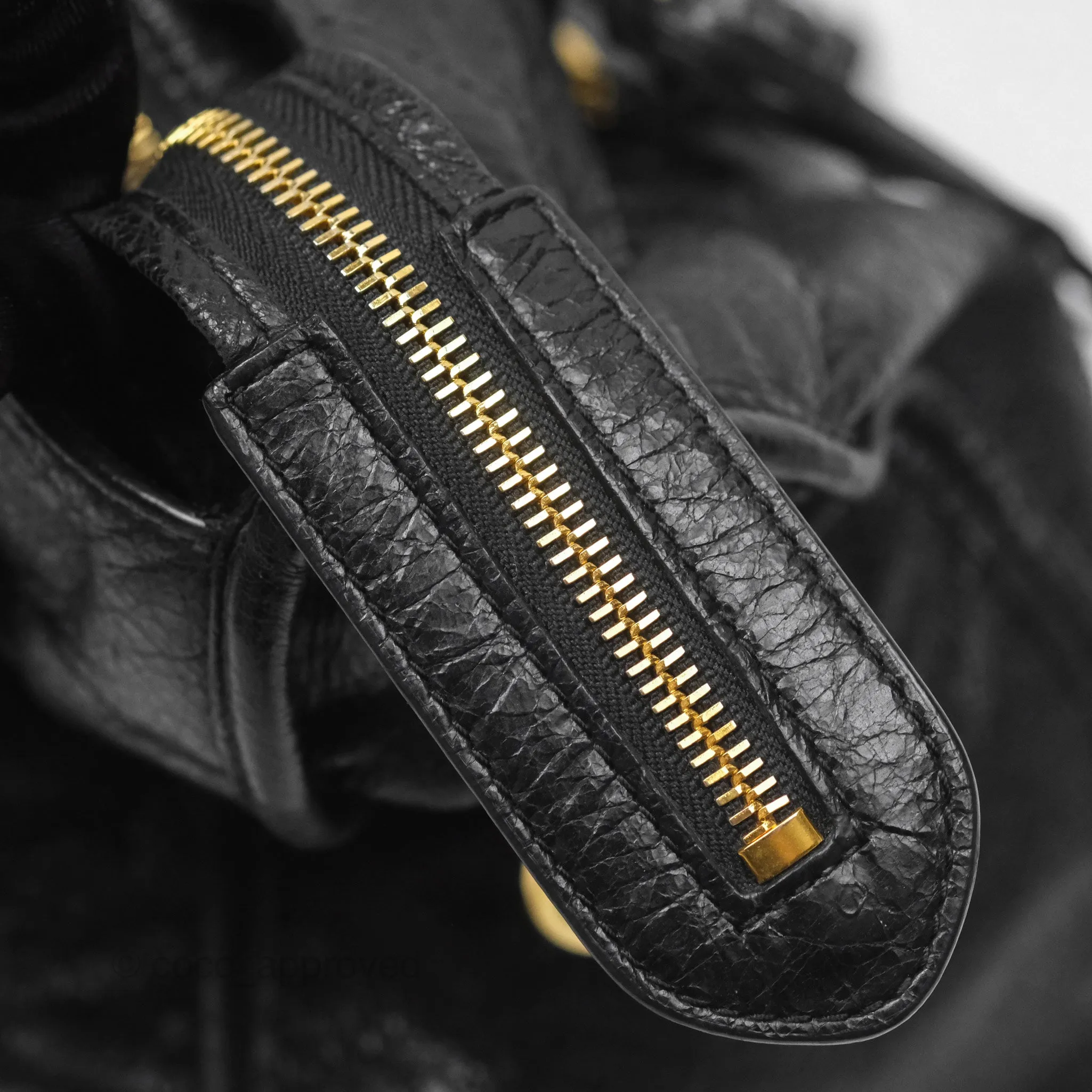 Balenciaga Classic City Bag Black Calfskin Gold Hardware