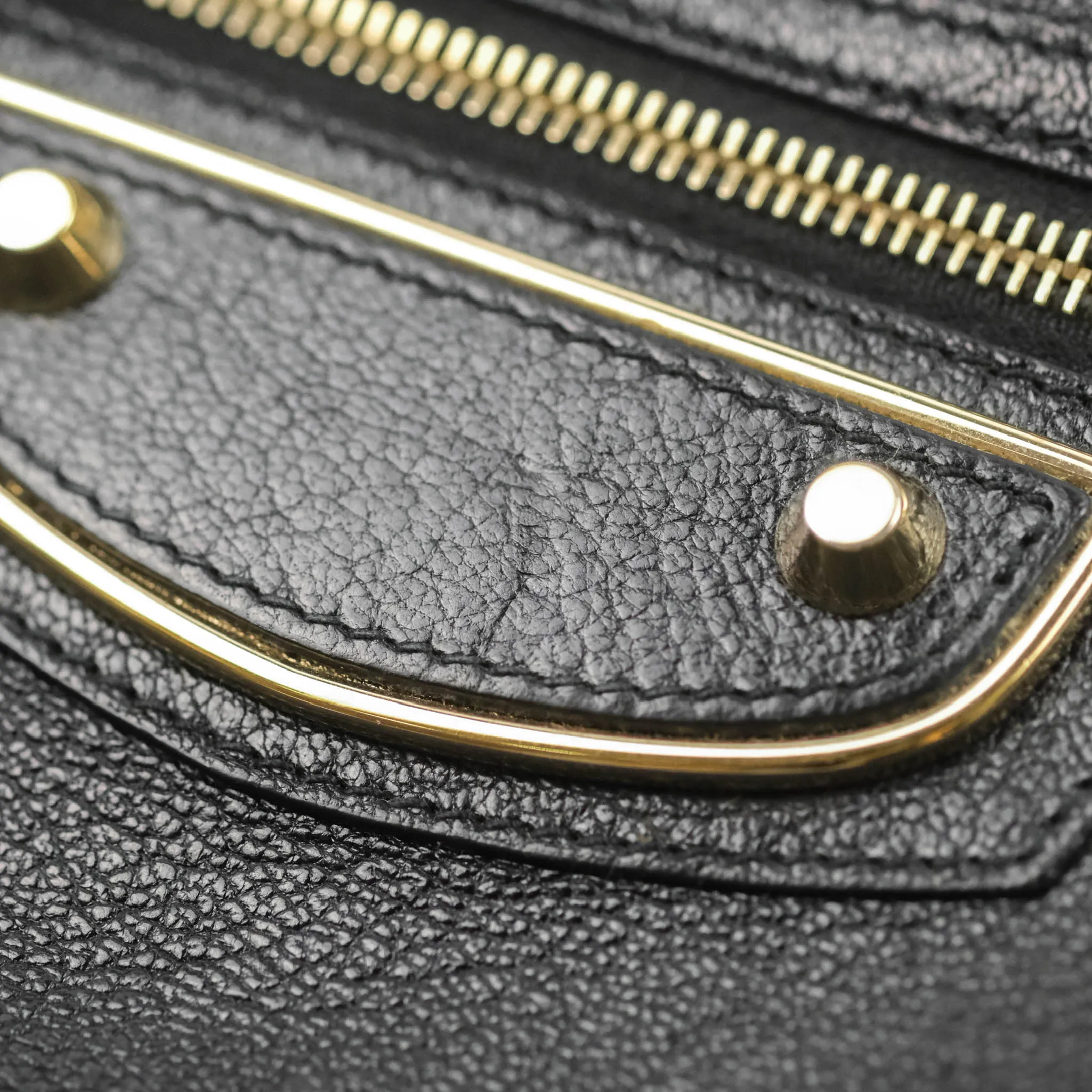 Balenciaga Classic City Bag Black Calfskin Gold Hardware