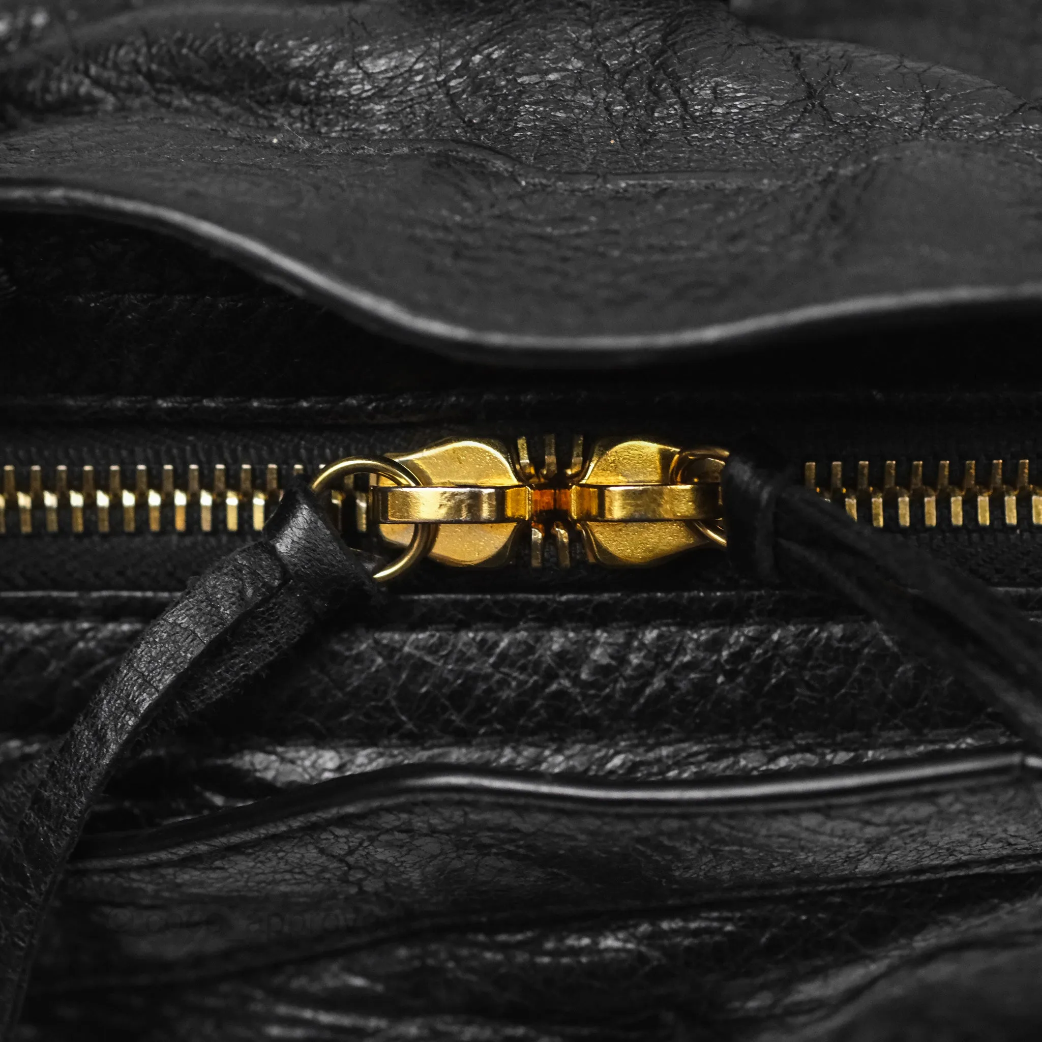 Balenciaga Classic City Bag Black Calfskin Gold Hardware