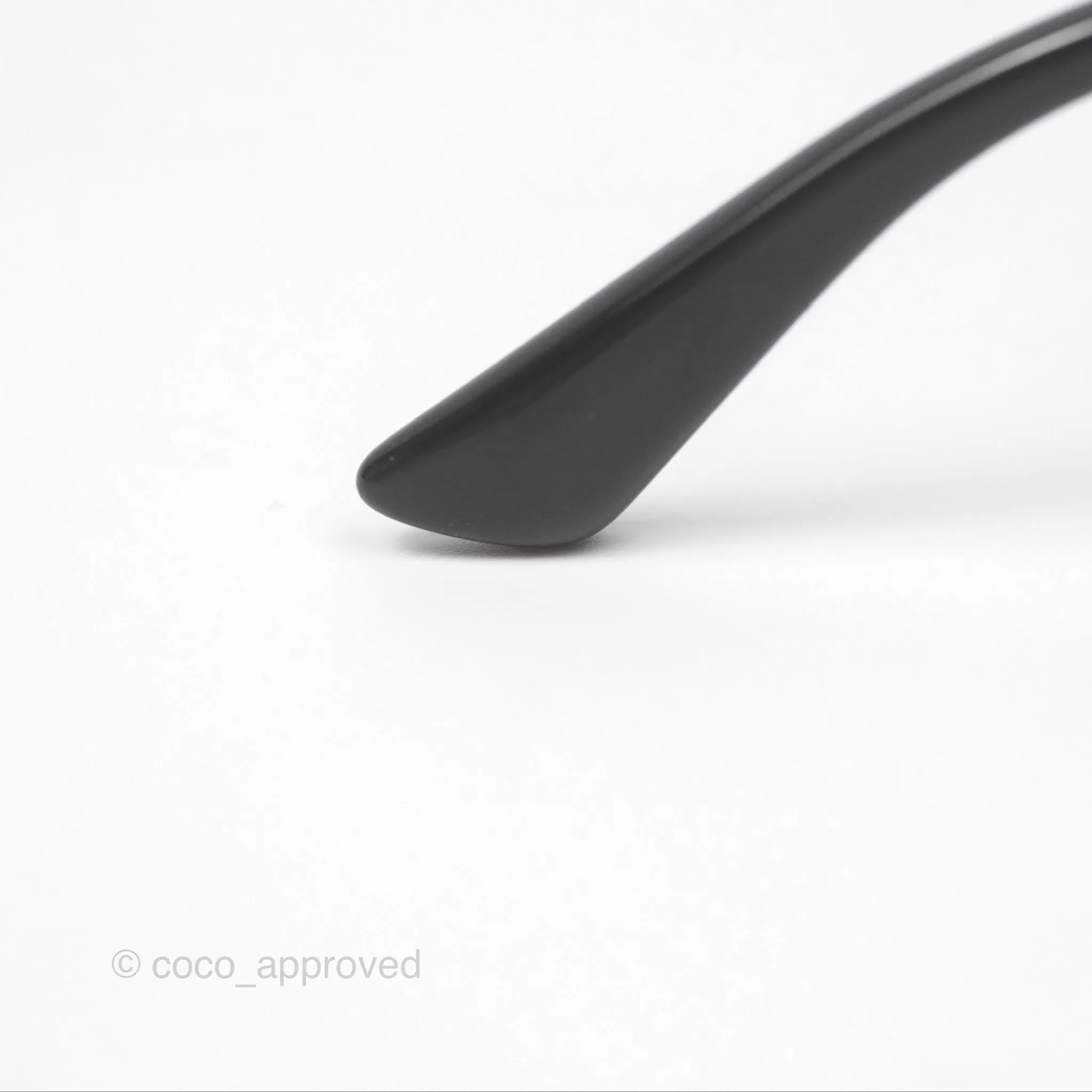 Balenciaga Rim Cat-eye Sunglasses Black
