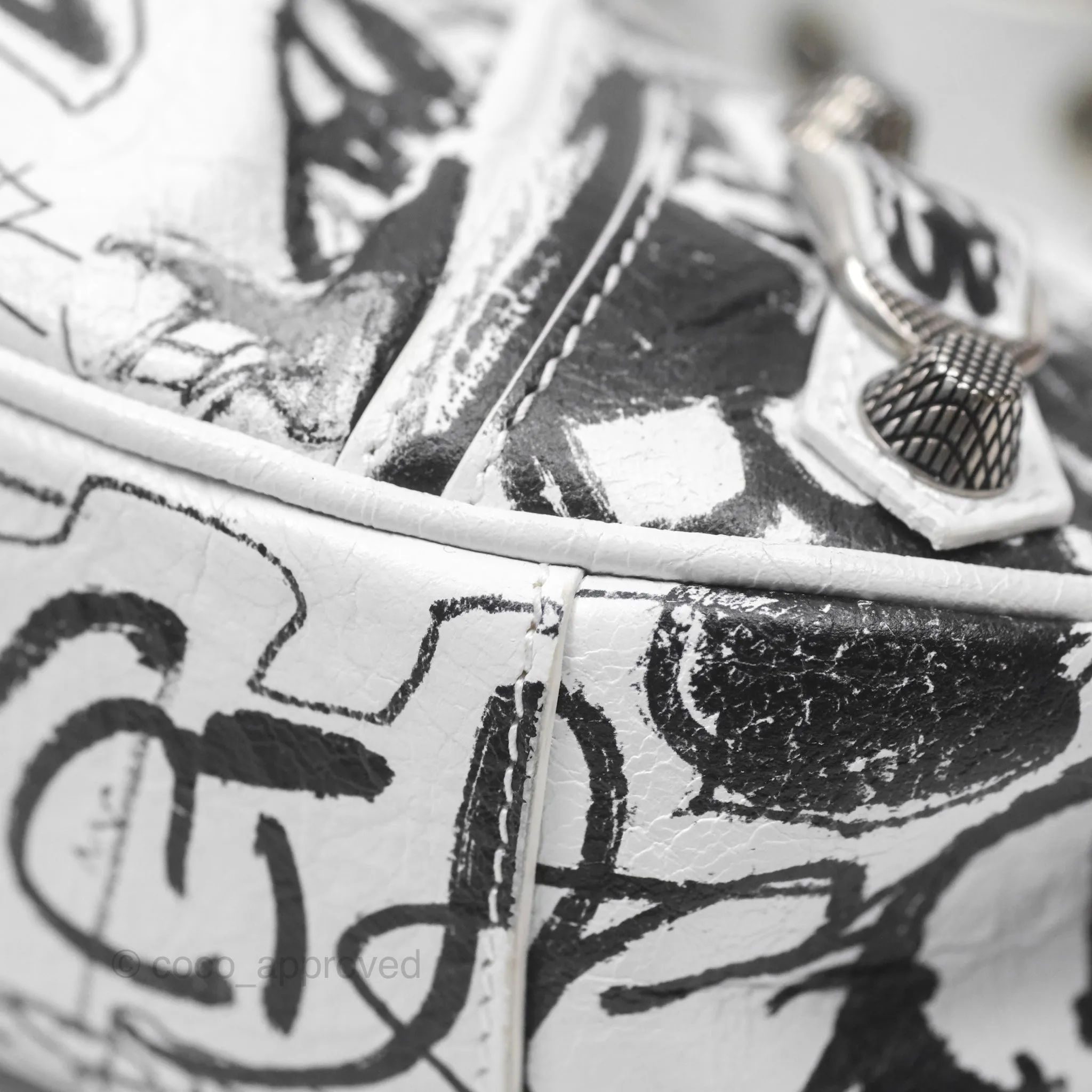 Balenciaga XS Graffiti Le Cagole Shoulder Bag White Black