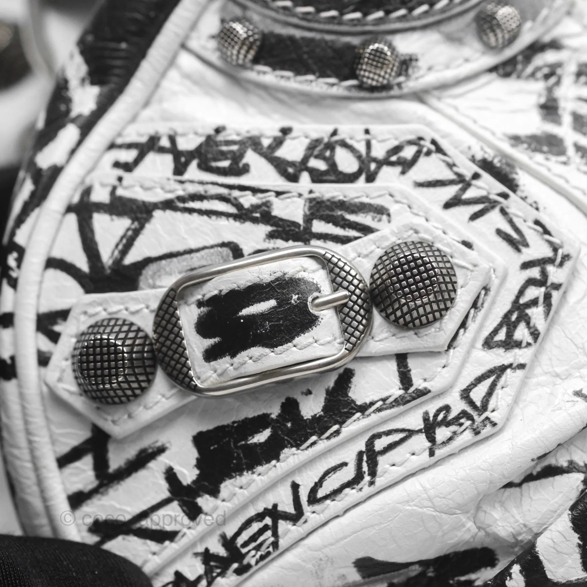 Balenciaga XS Graffiti Le Cagole Shoulder Bag White Black