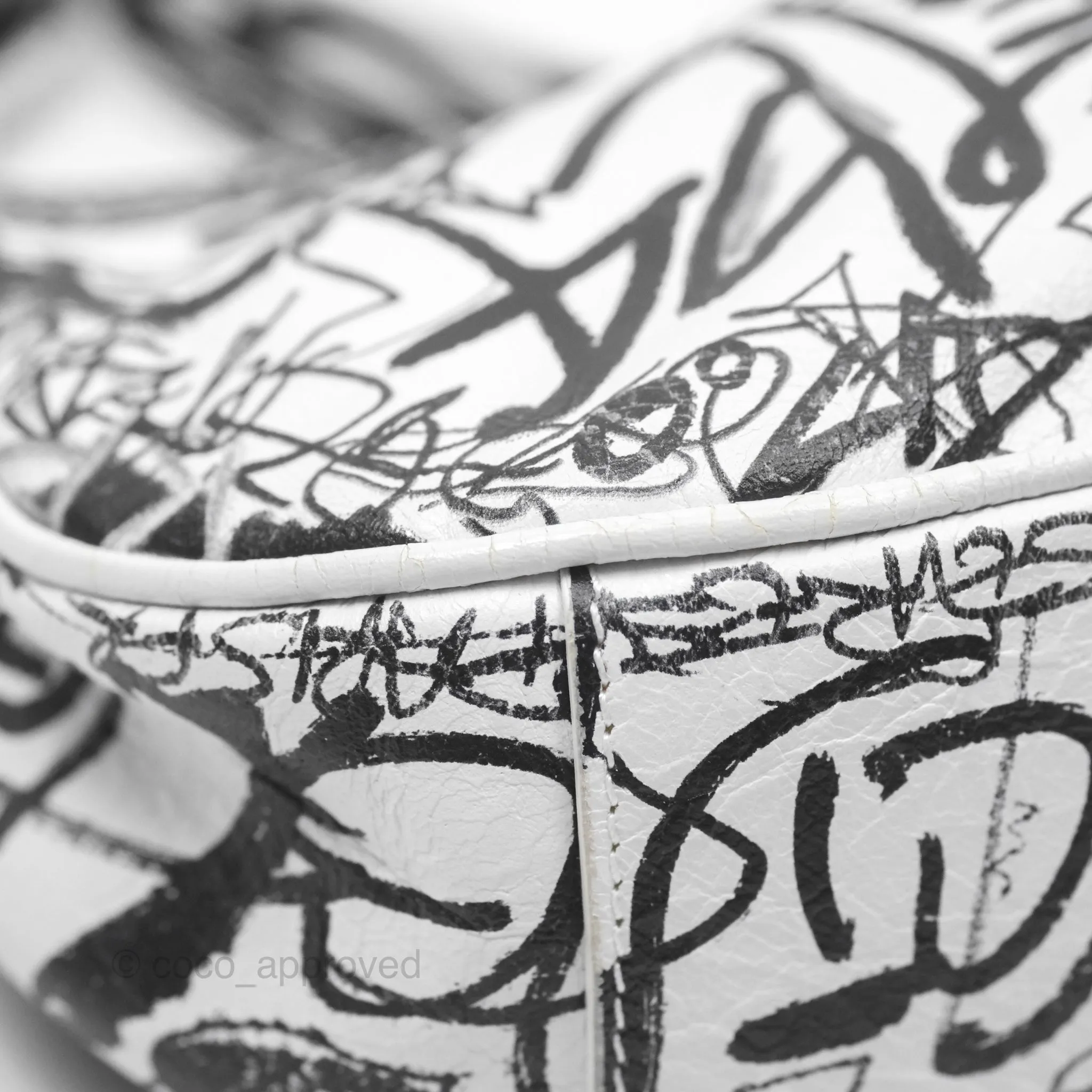 Balenciaga XS Graffiti Le Cagole Shoulder Bag White Black
