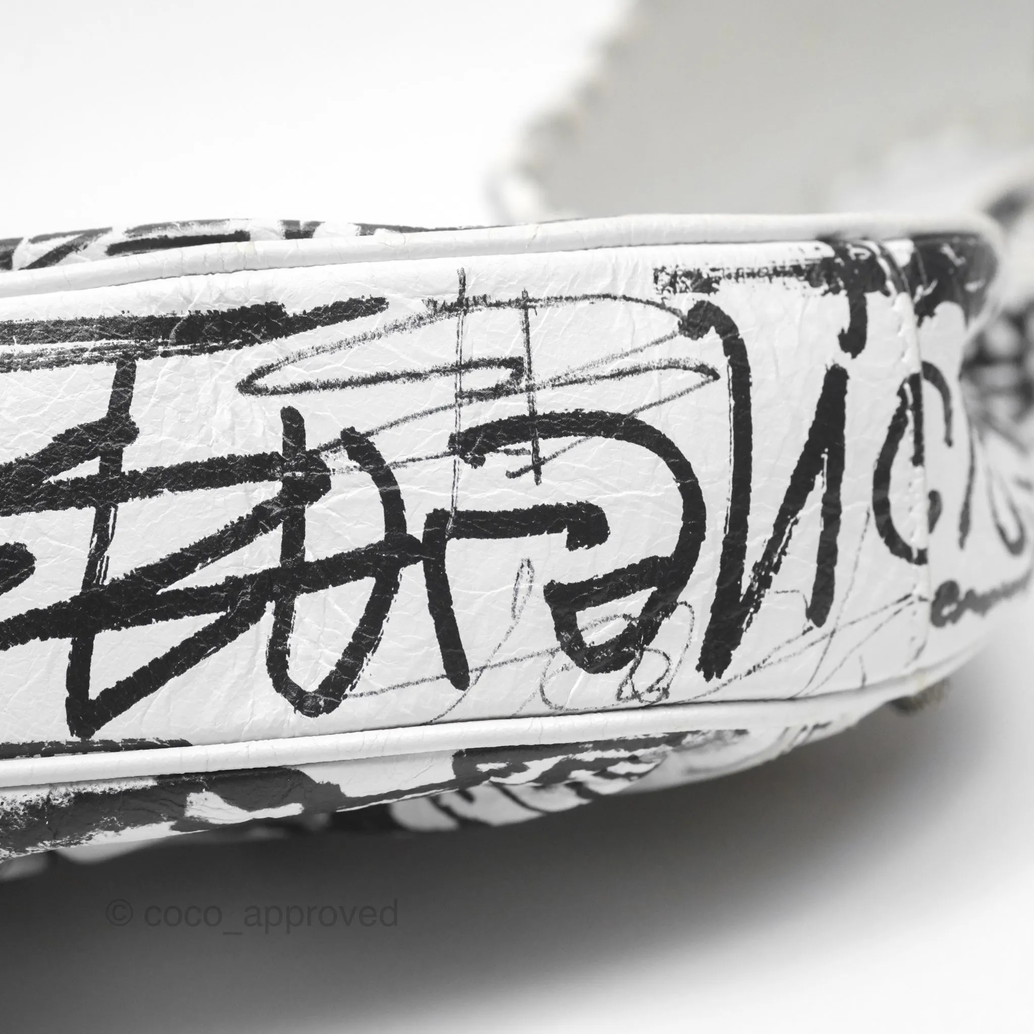 Balenciaga XS Graffiti Le Cagole Shoulder Bag White Black