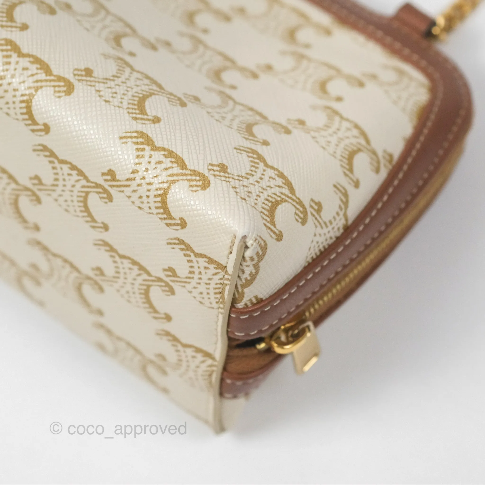 Celine Clutch With Chain Triomphe Canvas Lambskin White/Tan