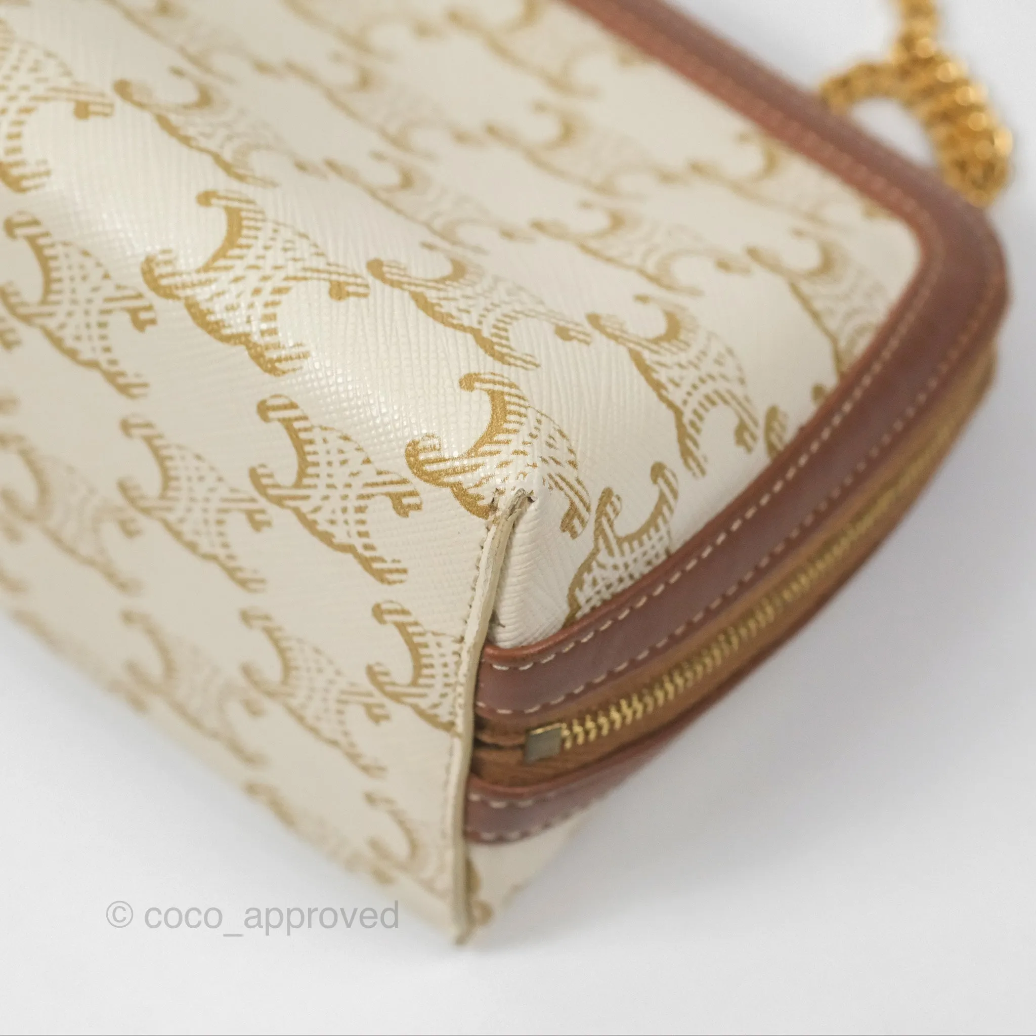 Celine Clutch With Chain Triomphe Canvas Lambskin White/Tan