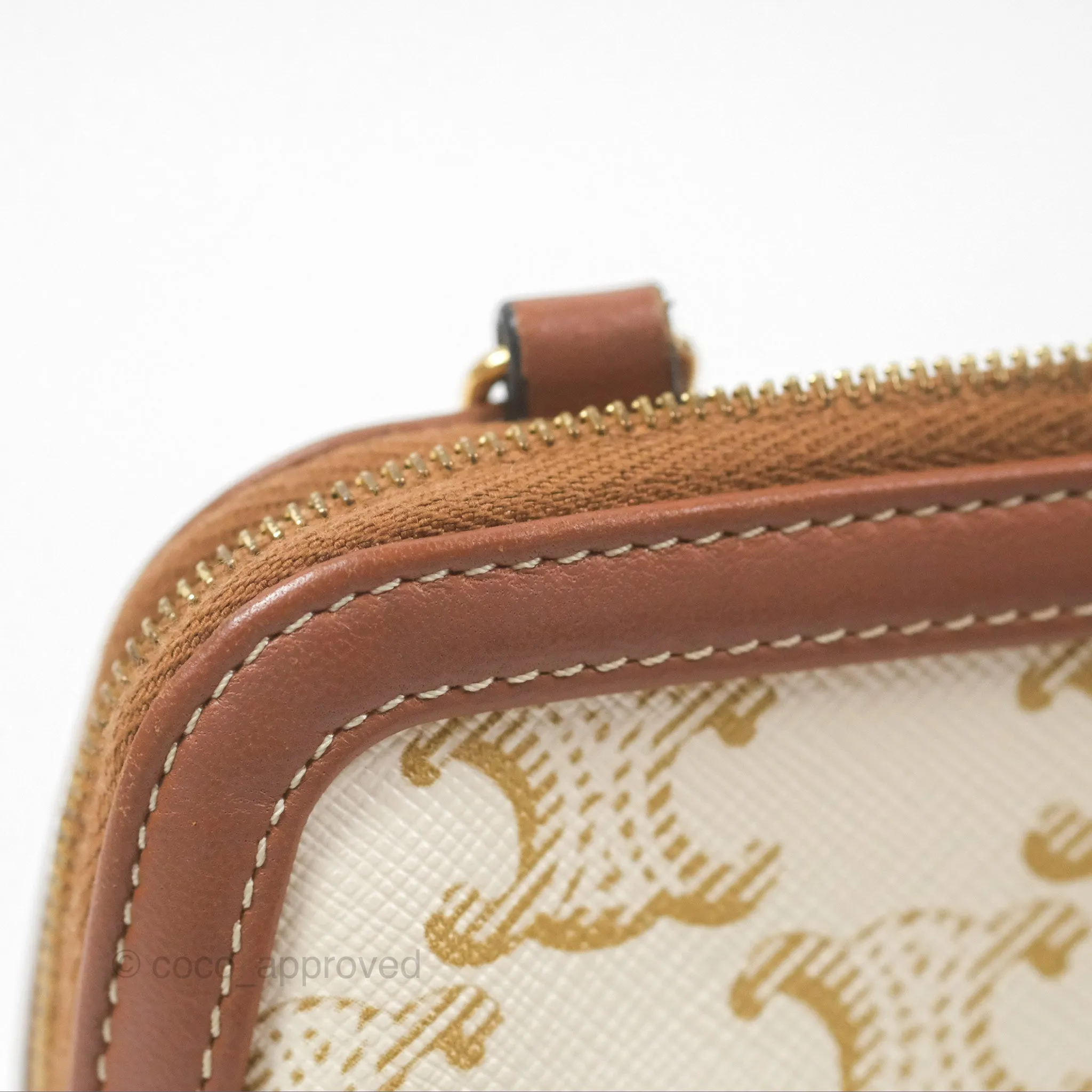 Celine Clutch With Chain Triomphe Canvas Lambskin White/Tan