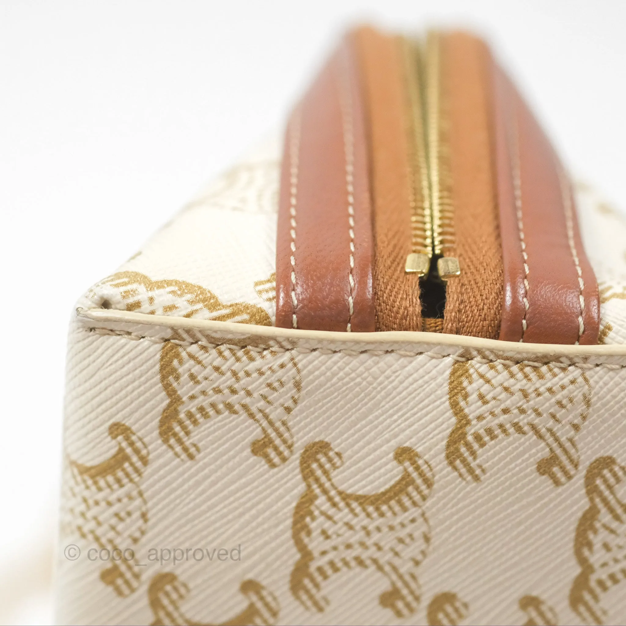 Celine Clutch With Chain Triomphe Canvas Lambskin White/Tan