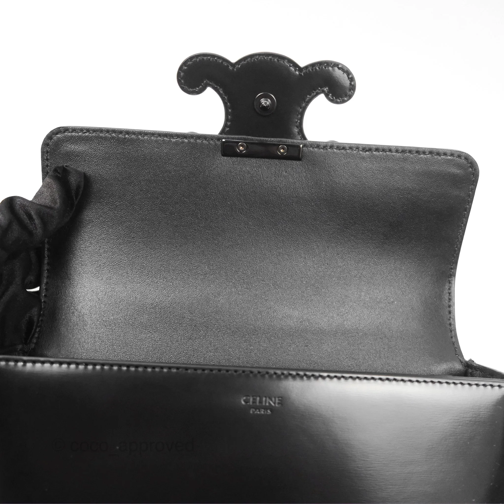 Celine Triomphe Chain Shoulder Bag So Black Shiny Calfskin