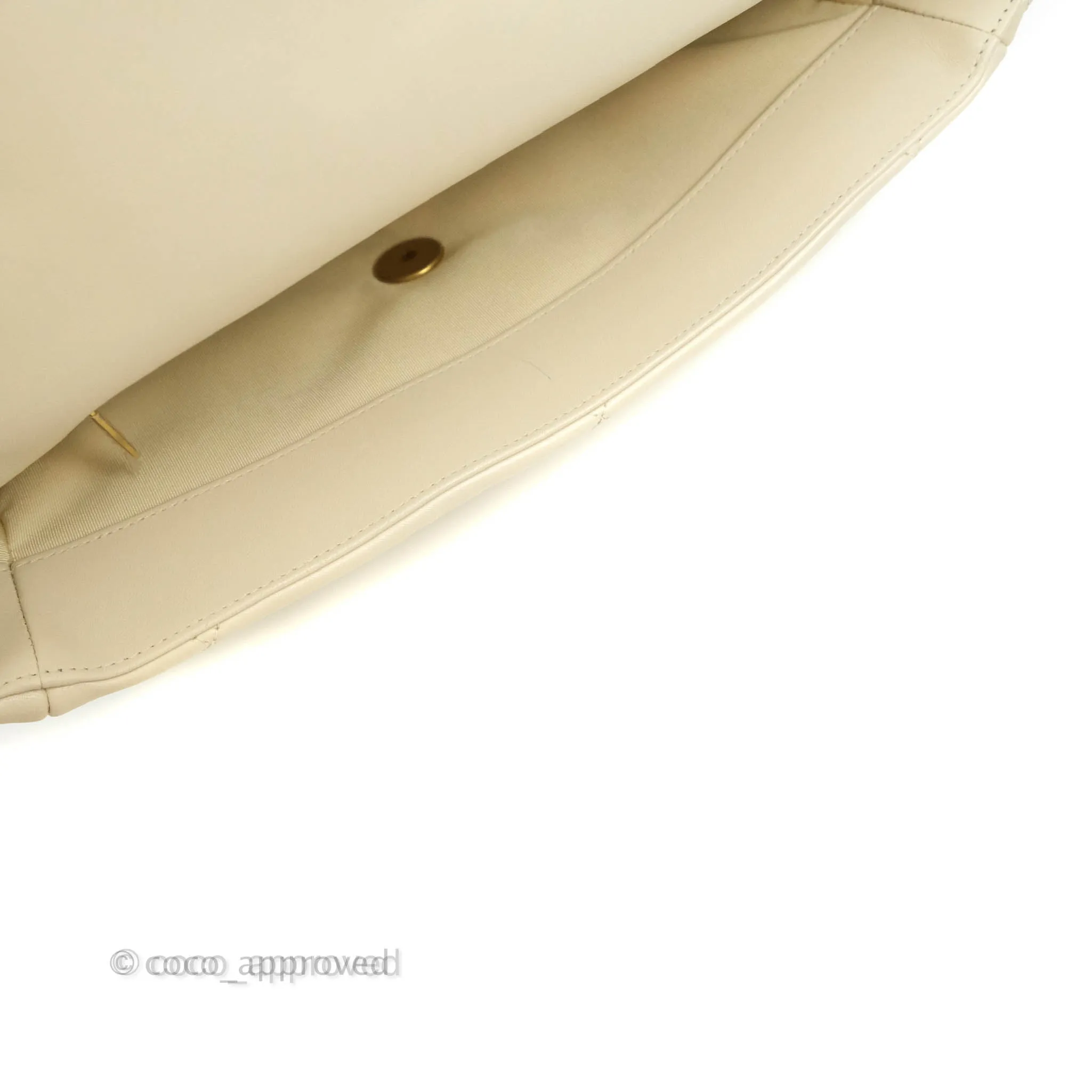 Chanel 19 Medium Beige Cream Goatskin Mixed Hardware