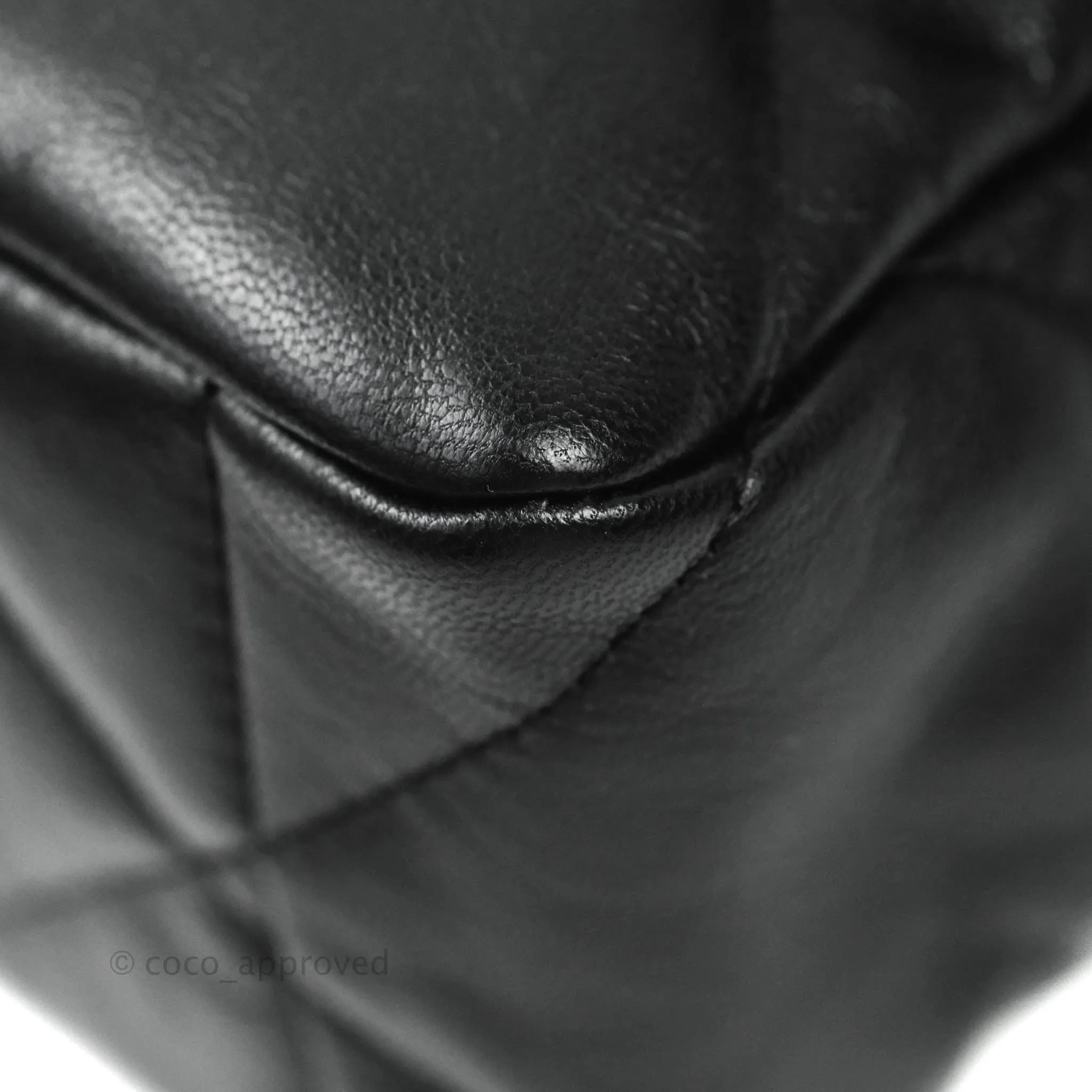 Chanel 19 Medium Black Mixed Hardware