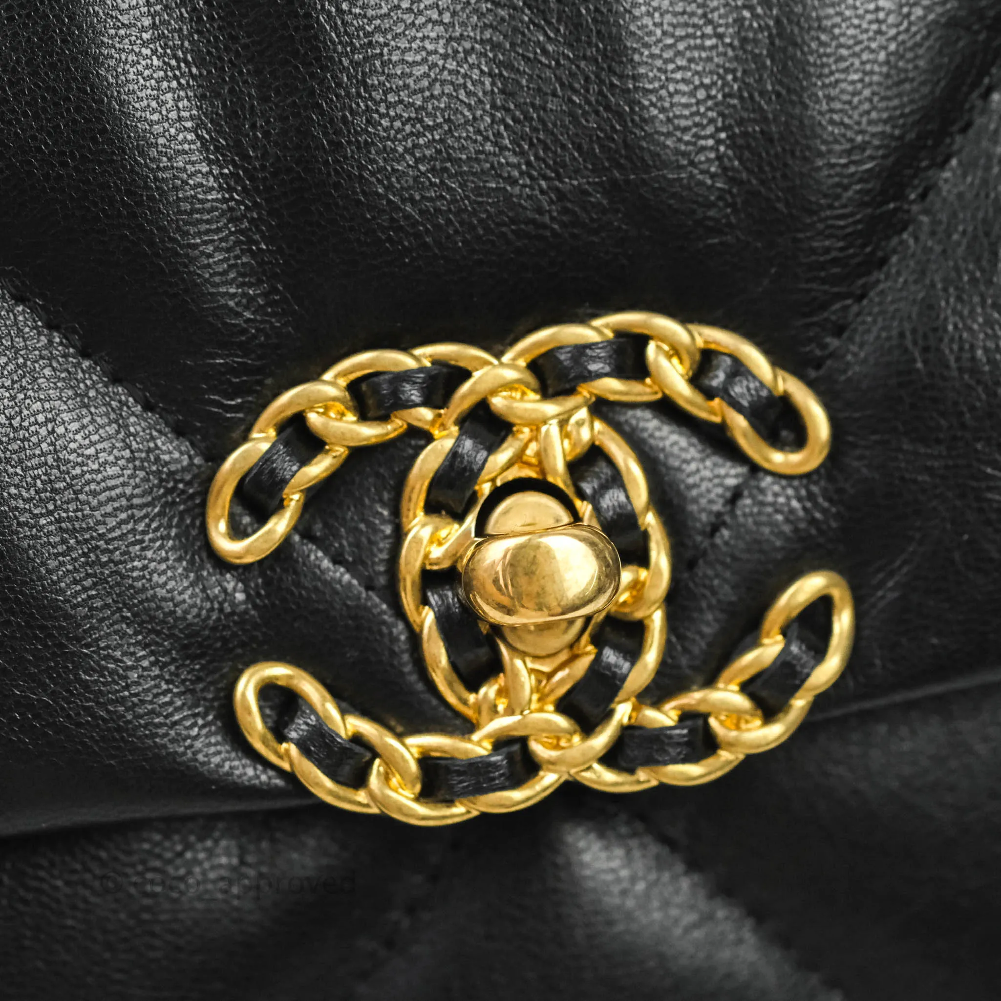 Chanel 19 Medium Black Mixed Hardware