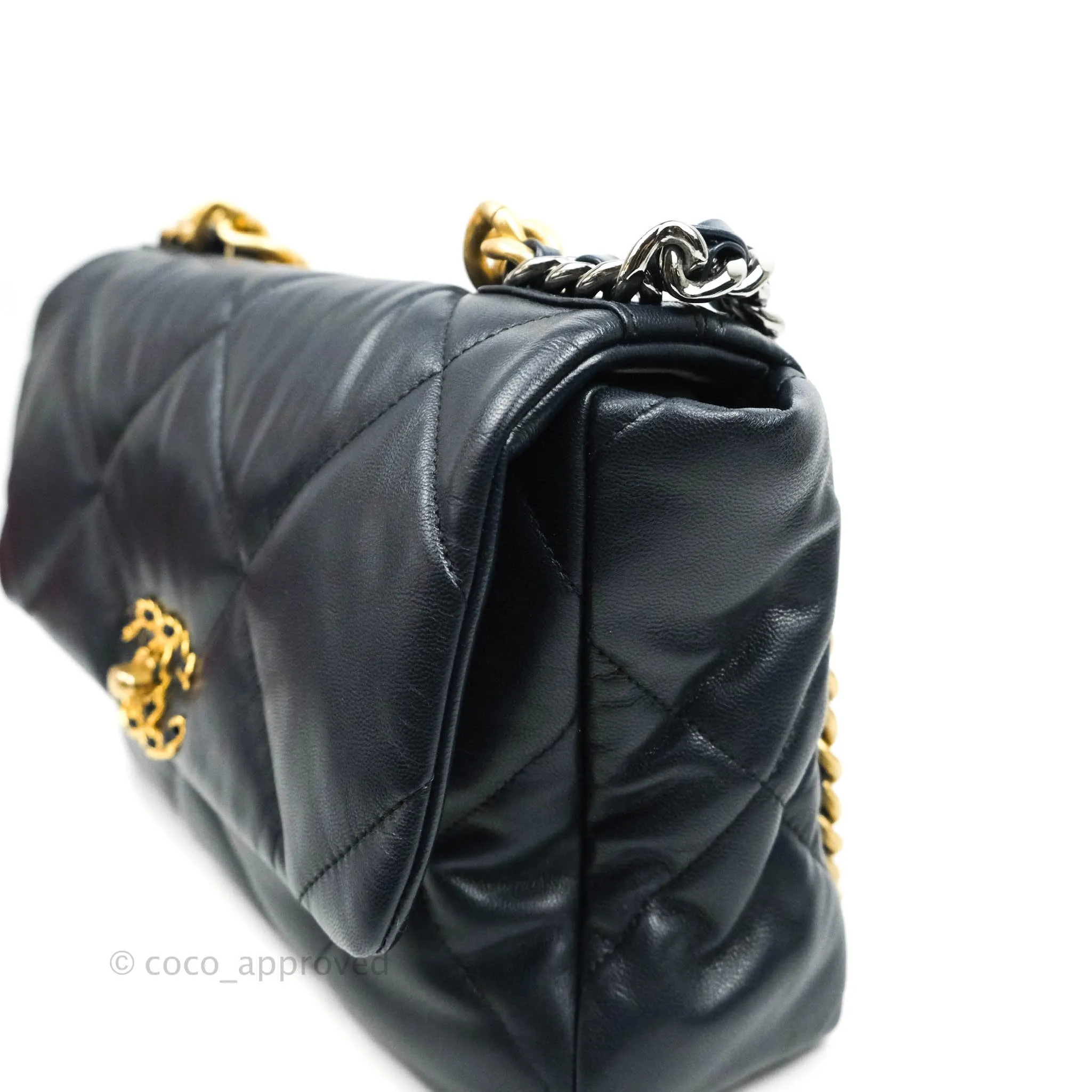Chanel 19 Medium Navy Goatskin Mixed Hardware 20A