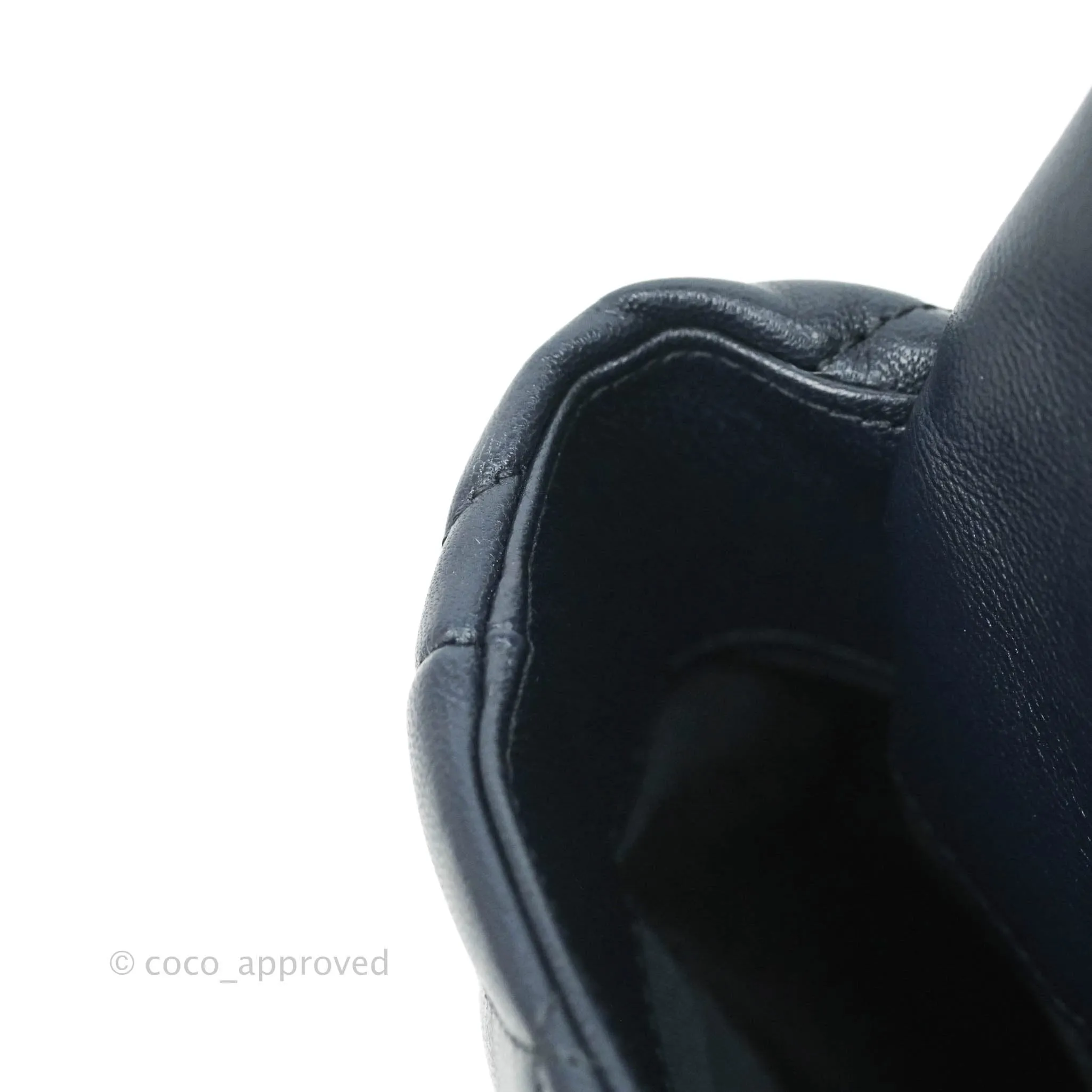 Chanel 19 Medium Navy Goatskin Mixed Hardware 20A