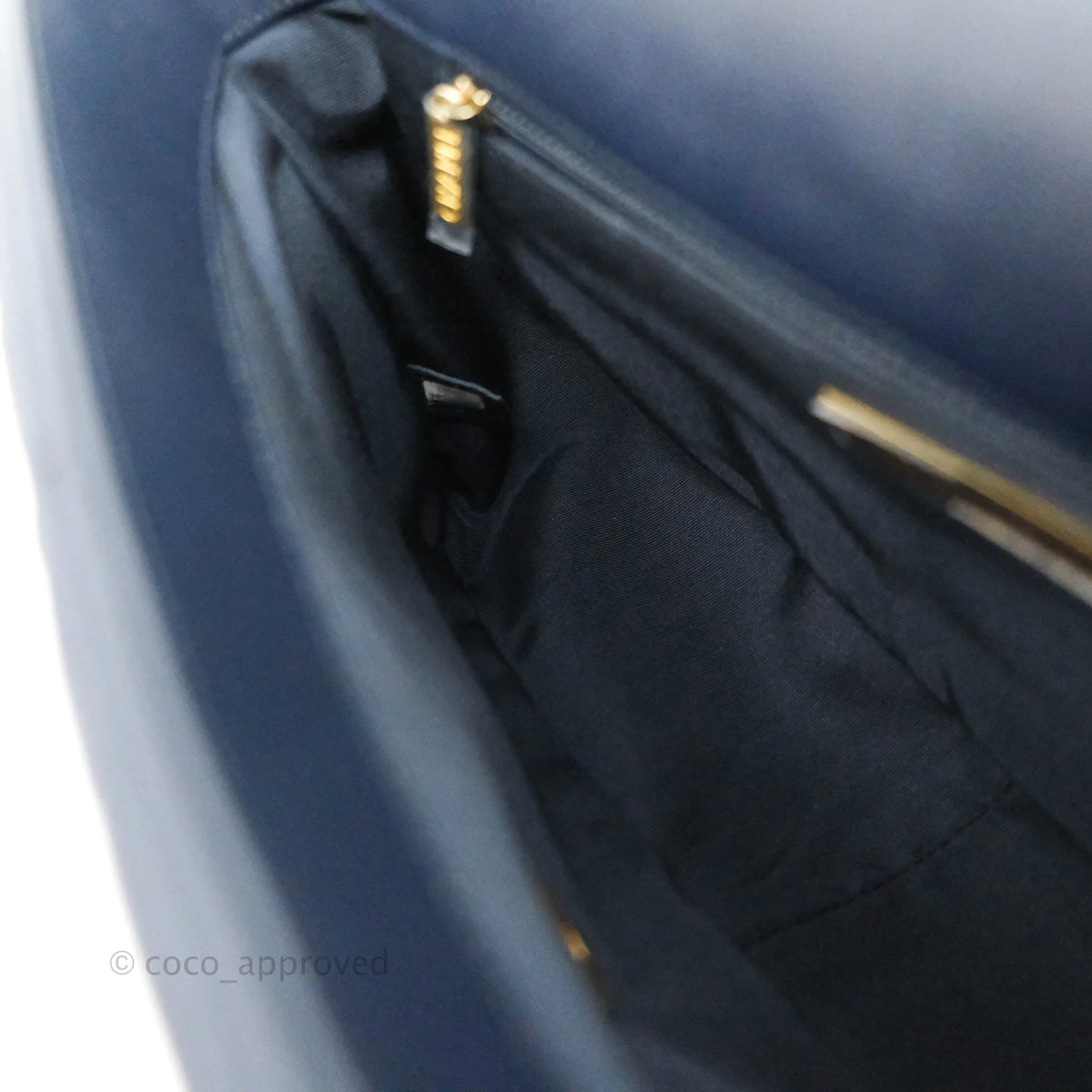 Chanel 19 Medium Navy Goatskin Mixed Hardware 20A