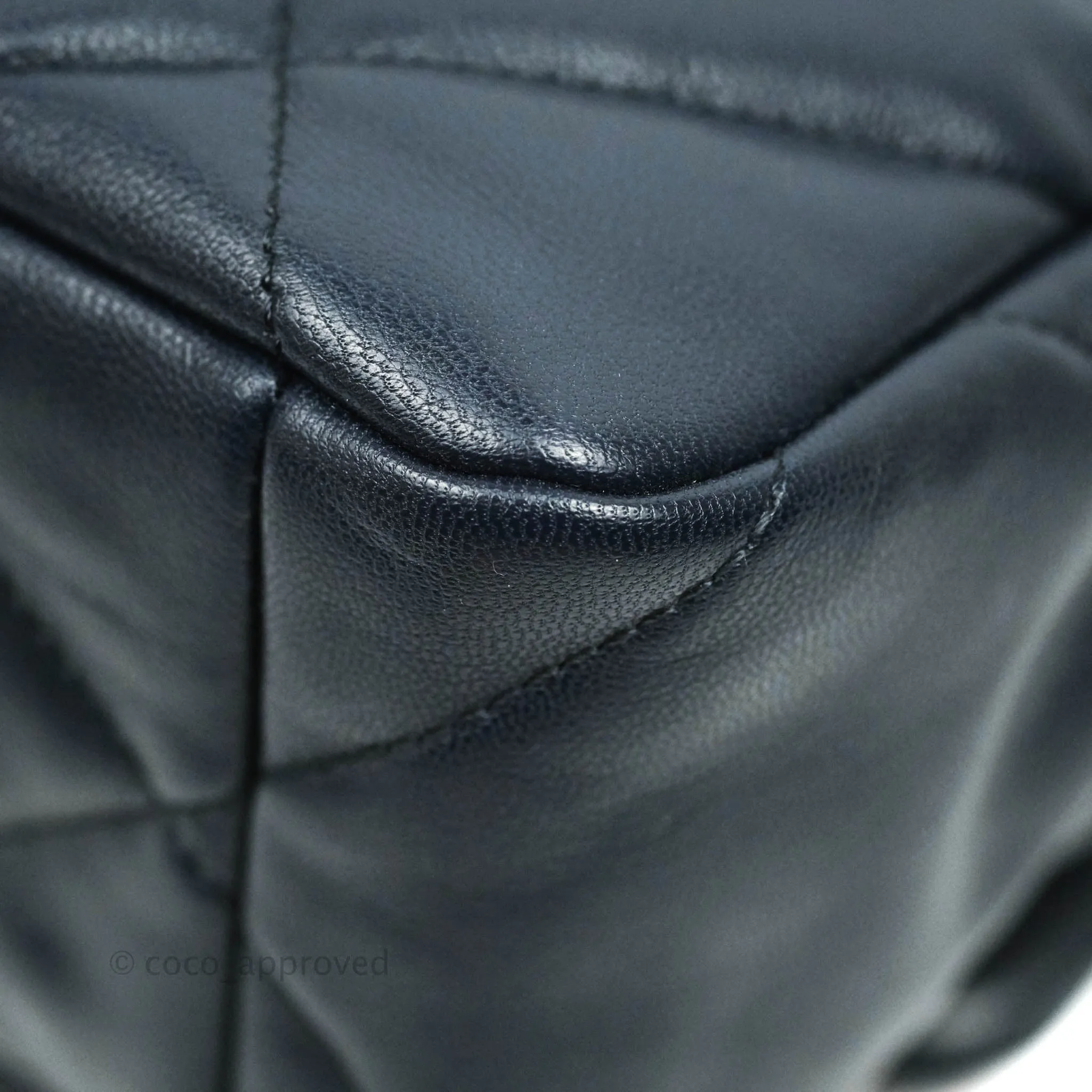 Chanel 19 Medium Navy Goatskin Mixed Hardware 20A
