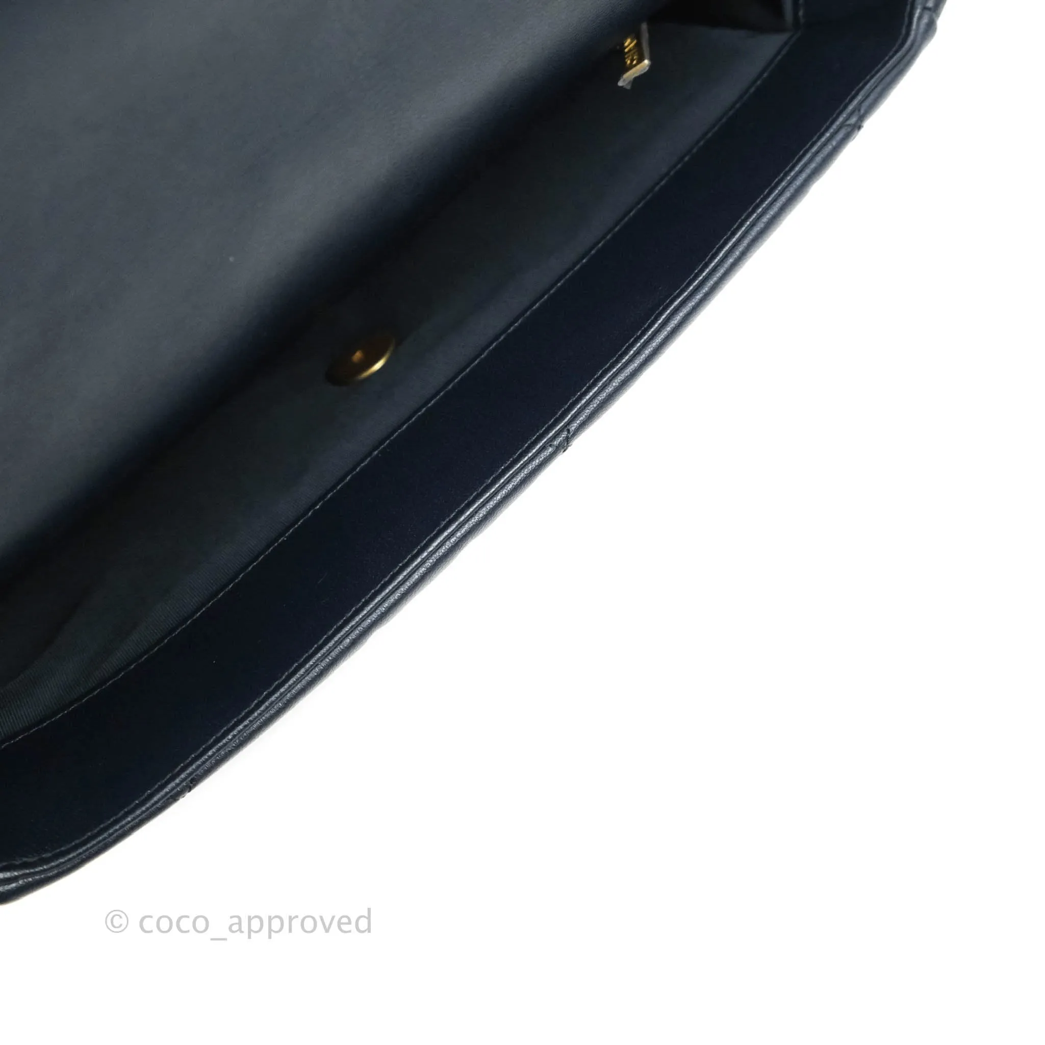 Chanel 19 Medium Navy Goatskin Mixed Hardware 20A