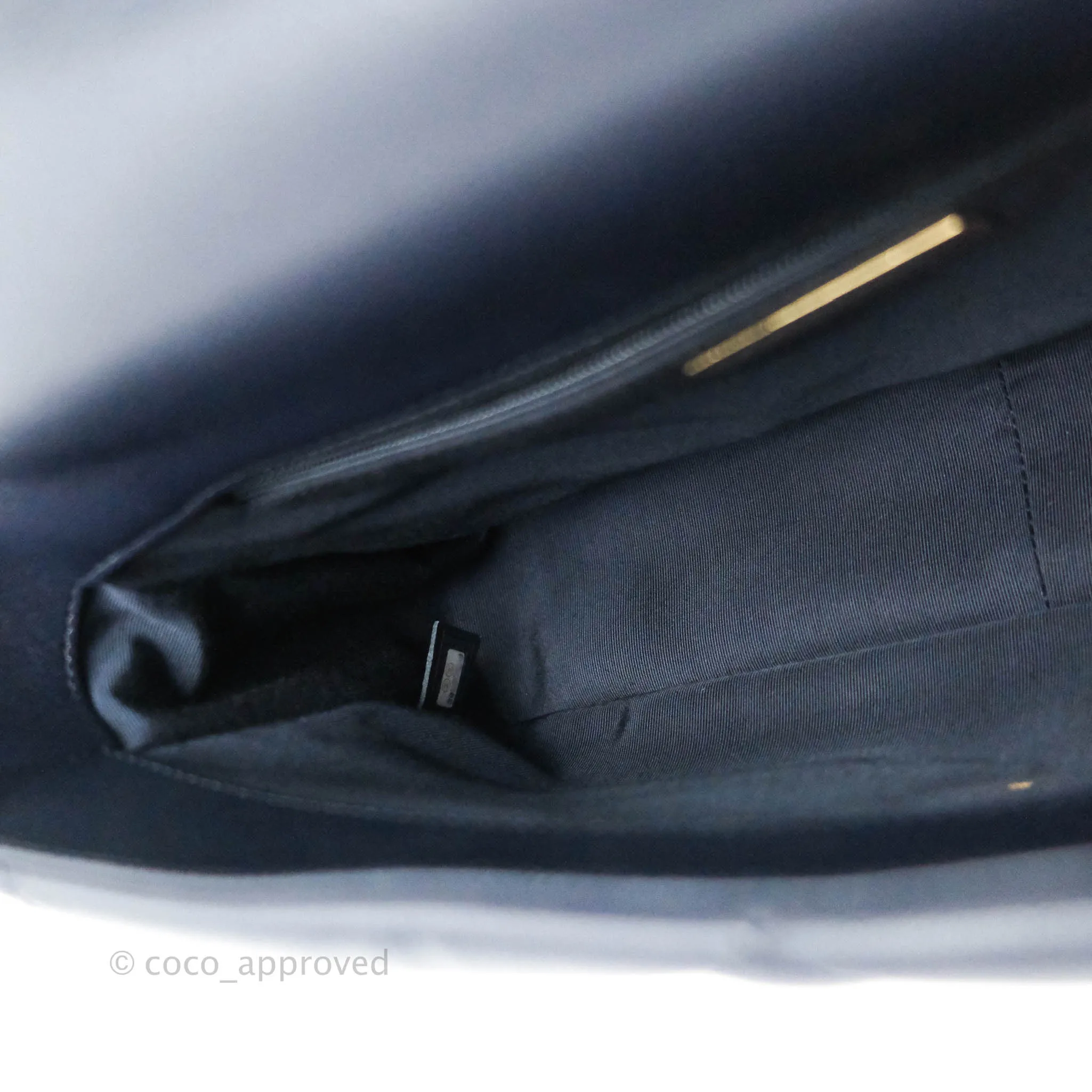 Chanel 19 Medium Navy Mixed Hardware