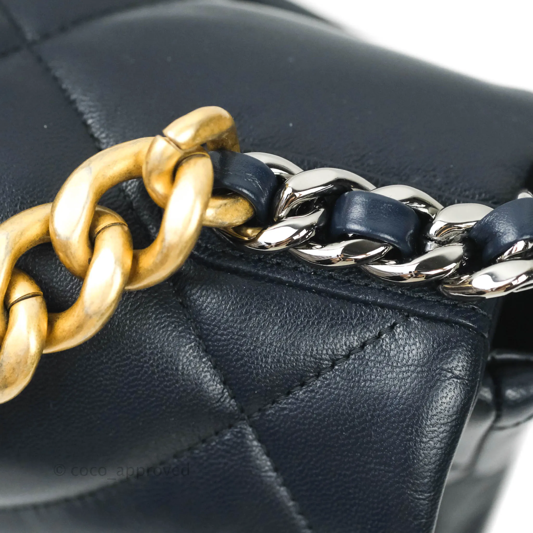 Chanel 19 Medium Navy Mixed Hardware