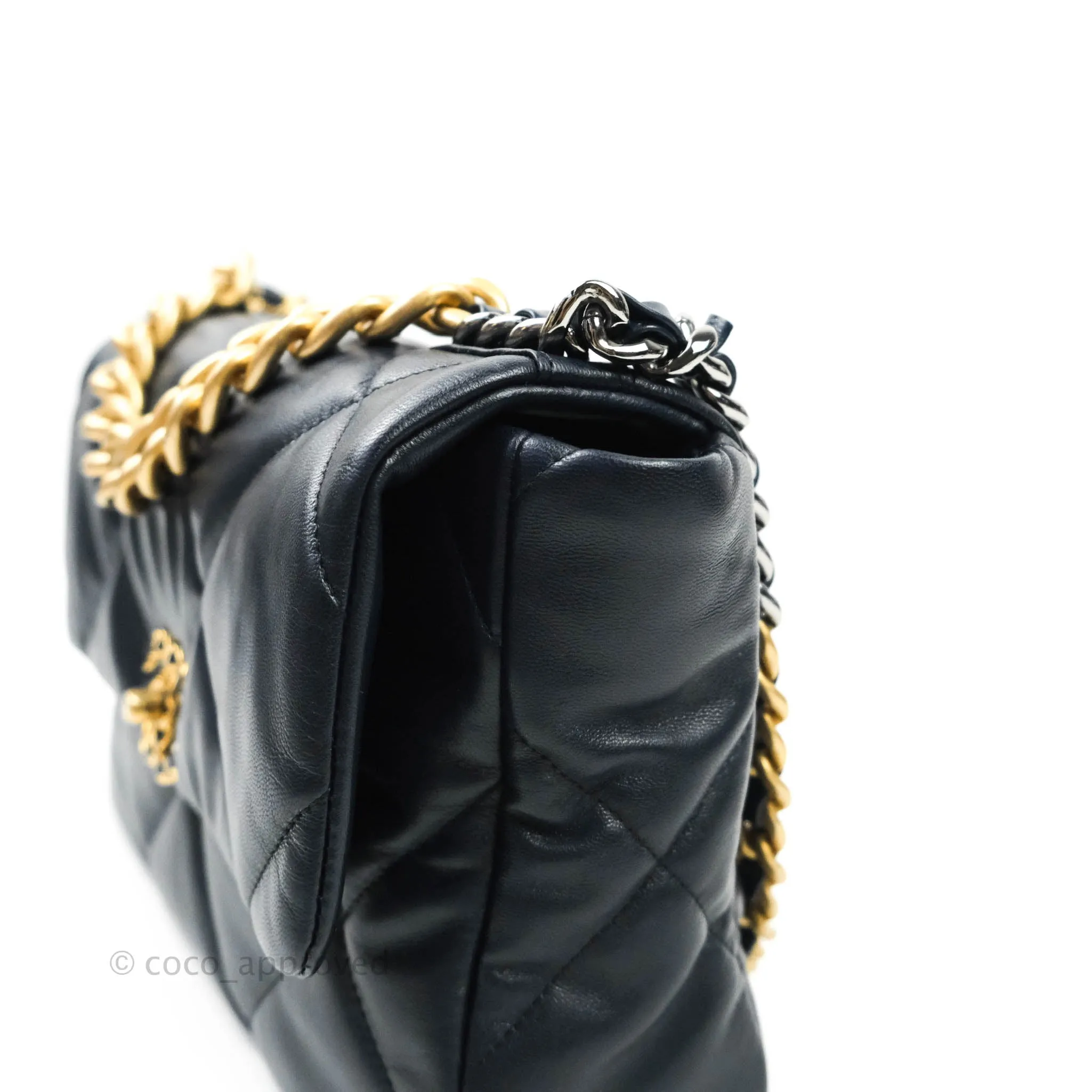 Chanel 19 Medium Navy Mixed Hardware
