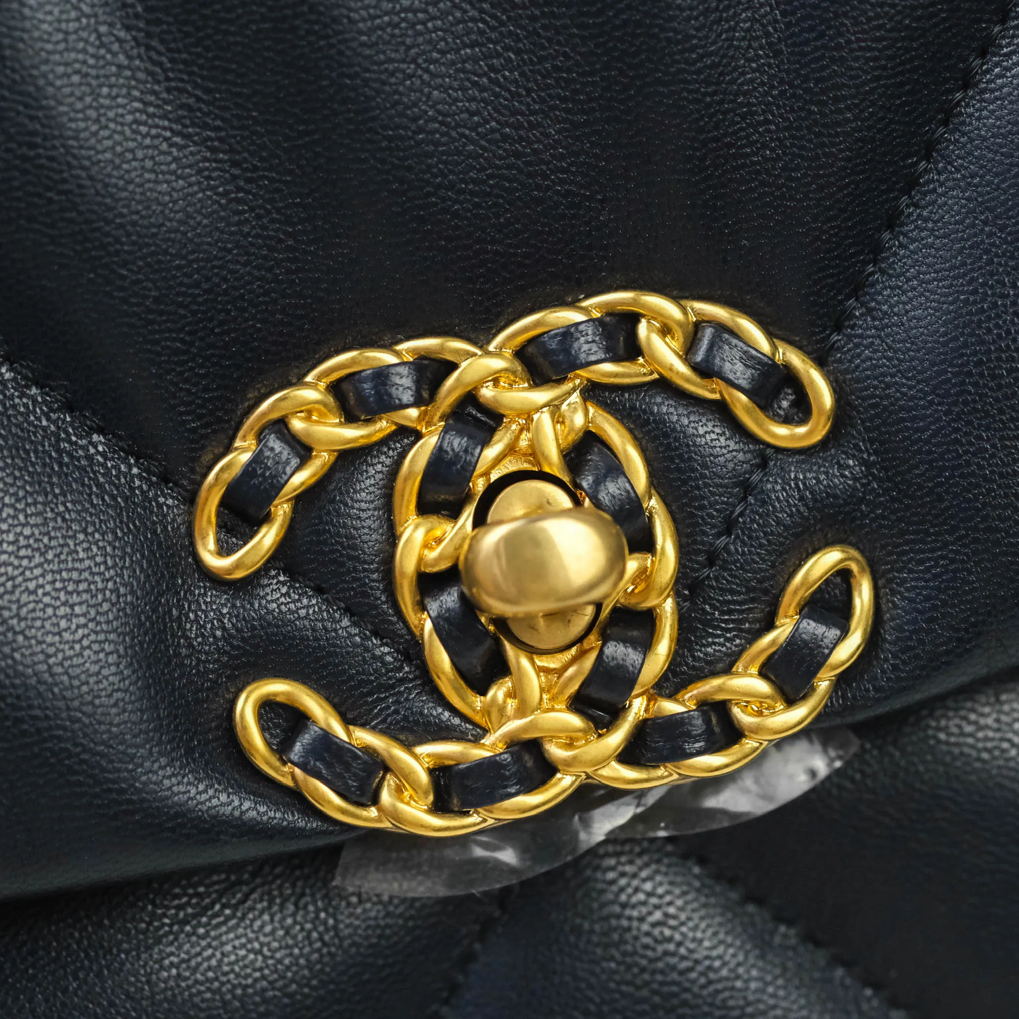 Chanel 19 Medium Navy Mixed Hardware