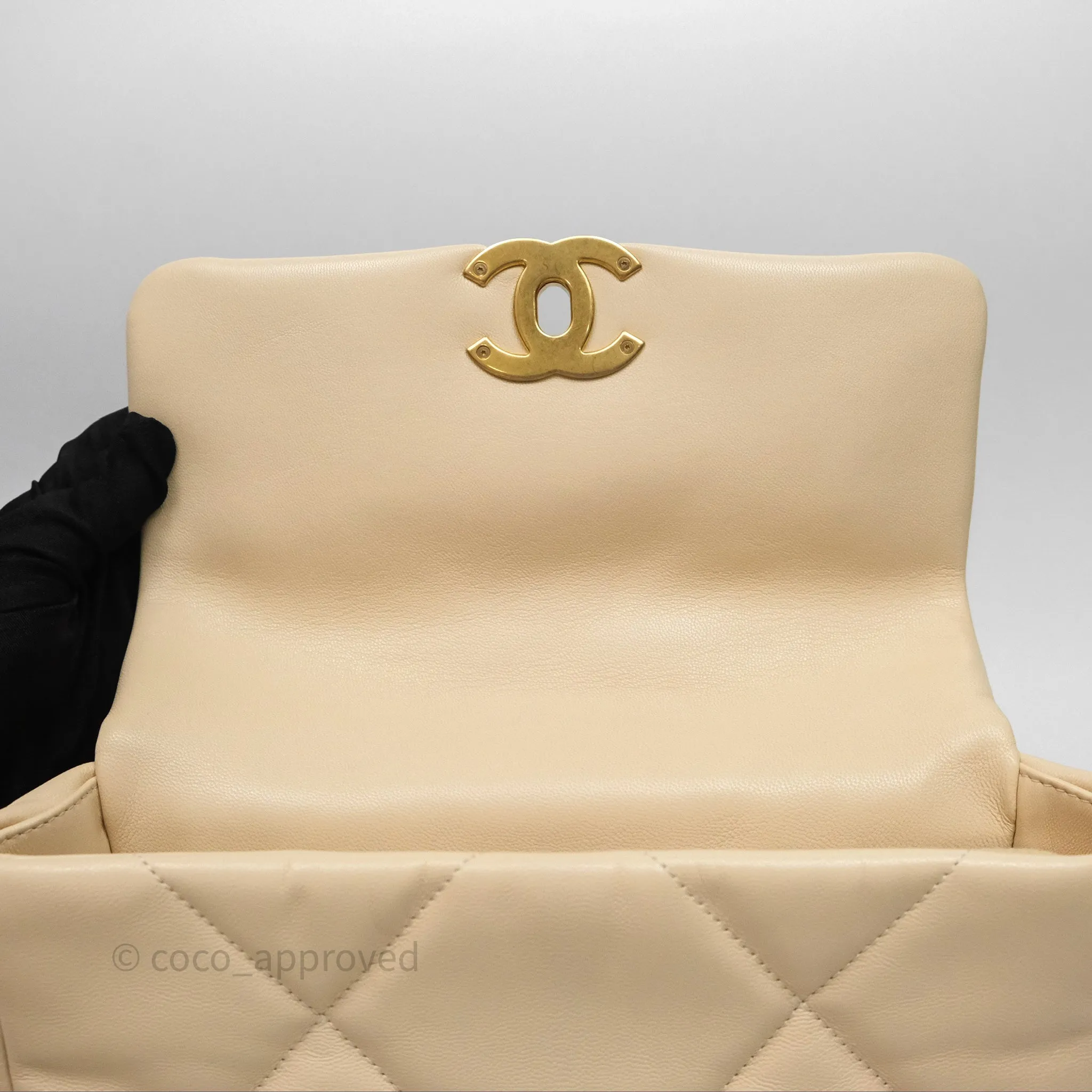 Chanel 19 Small Beige Mixed Hardware