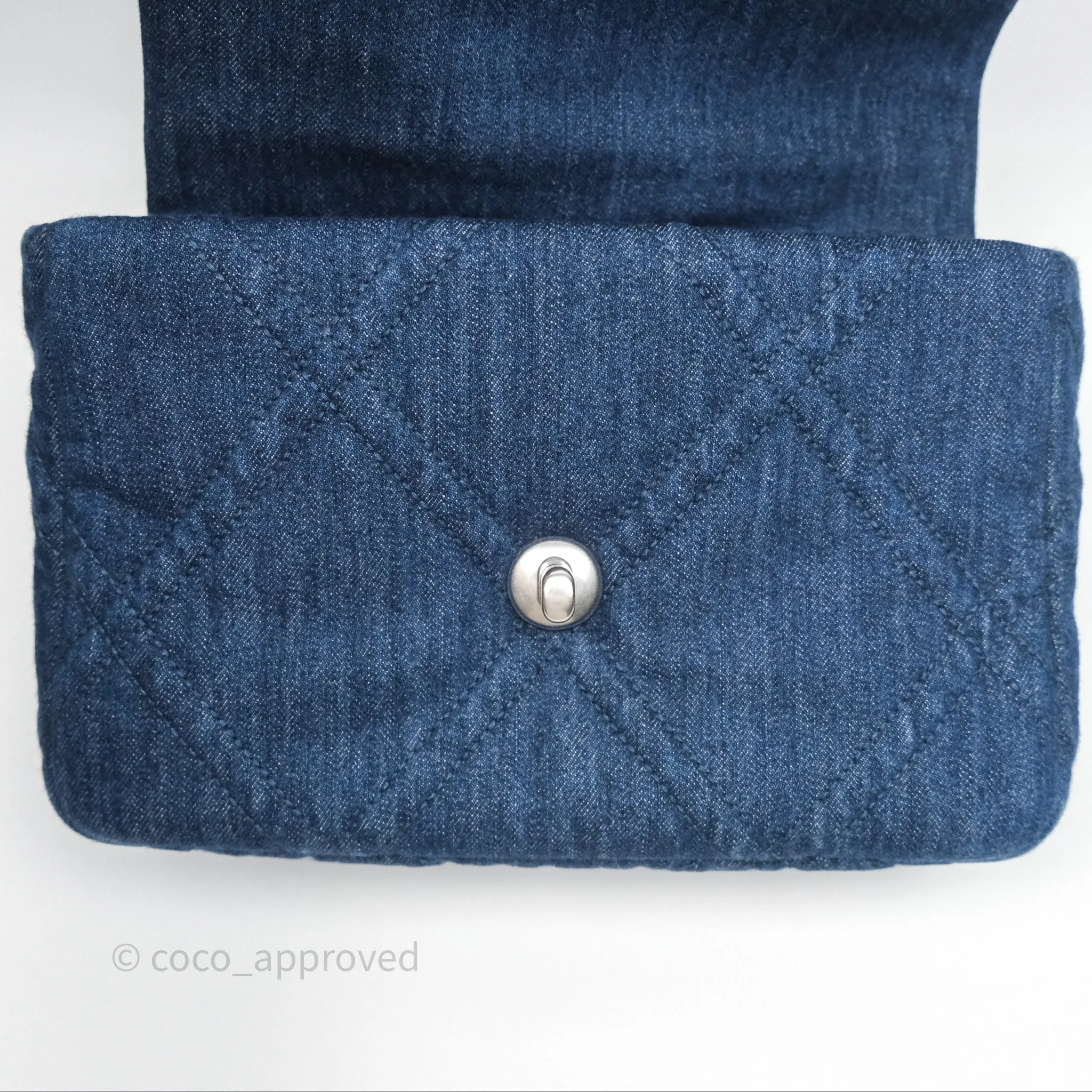 Chanel 19 Small Denim Fabric Mixed Hardware 22P