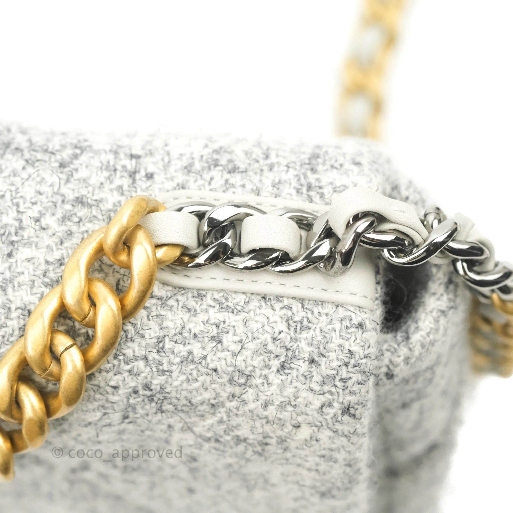 Chanel 19 Small Tweed Light Grey Mixed Hardware