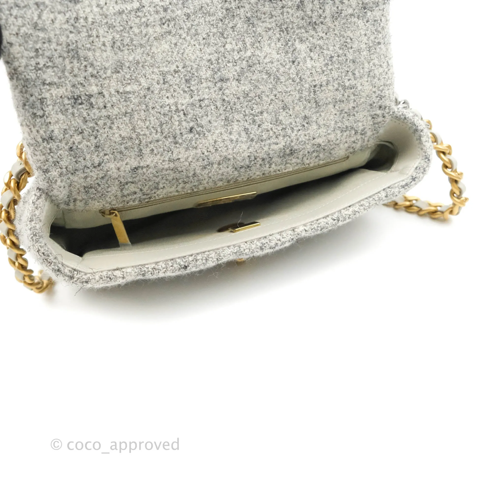 Chanel 19 Small Tweed Light Grey Mixed Hardware