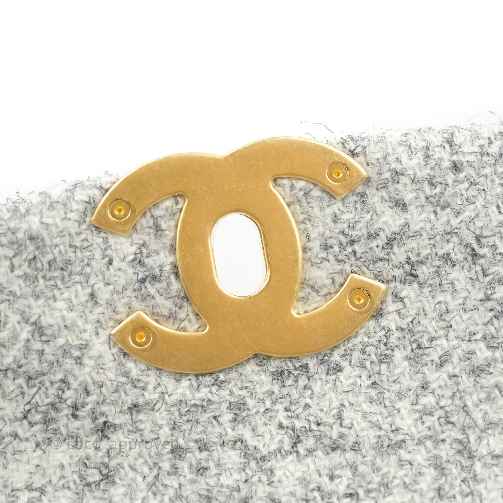 Chanel 19 Small Tweed Light Grey Mixed Hardware