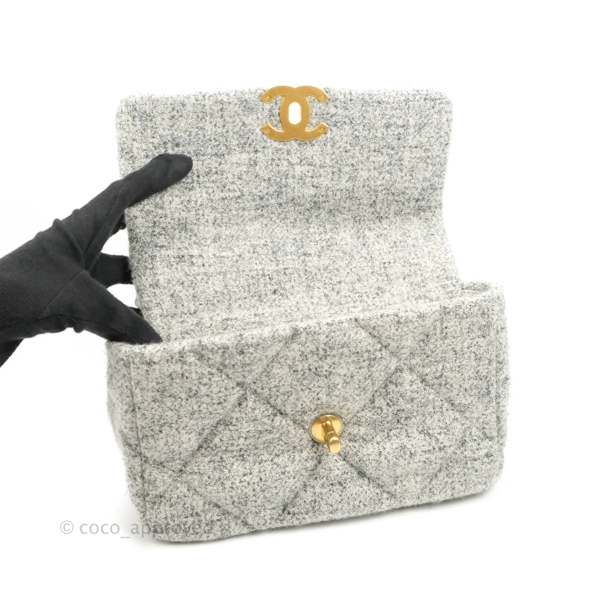 Chanel 19 Small Tweed Light Grey Mixed Hardware