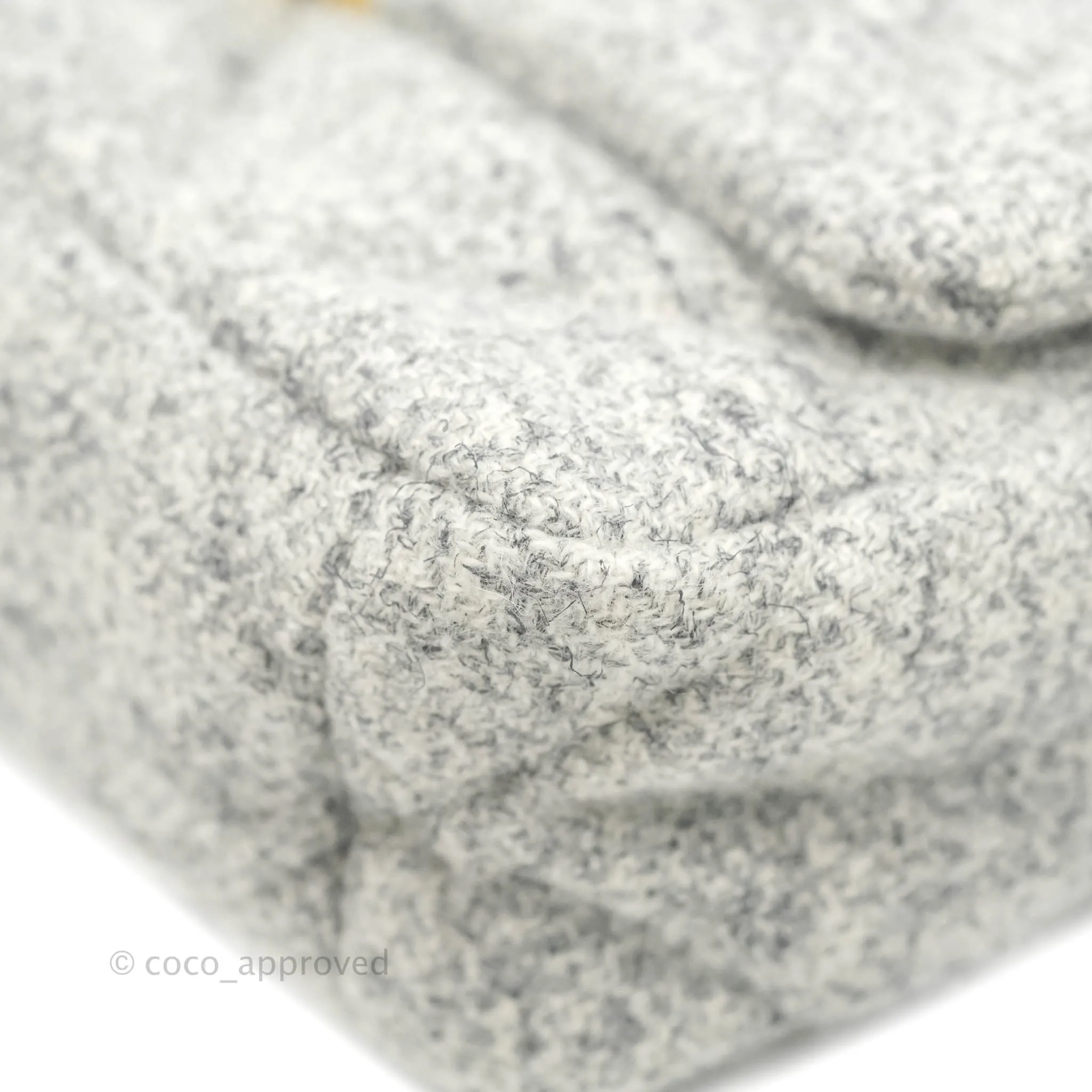 Chanel 19 Small Tweed Light Grey Mixed Hardware