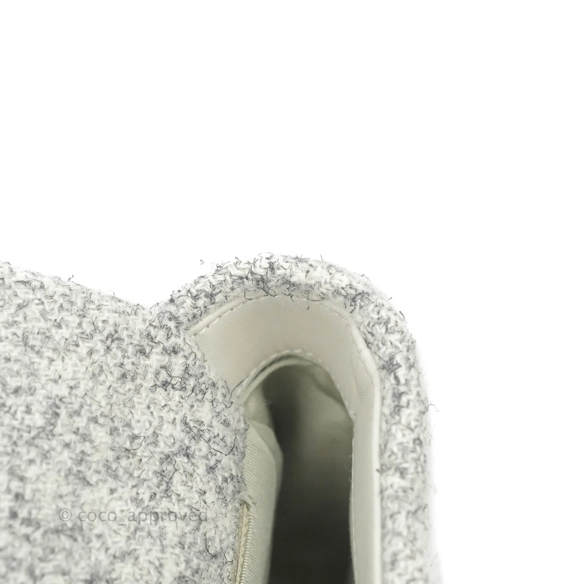 Chanel 19 Small Tweed Light Grey Mixed Hardware