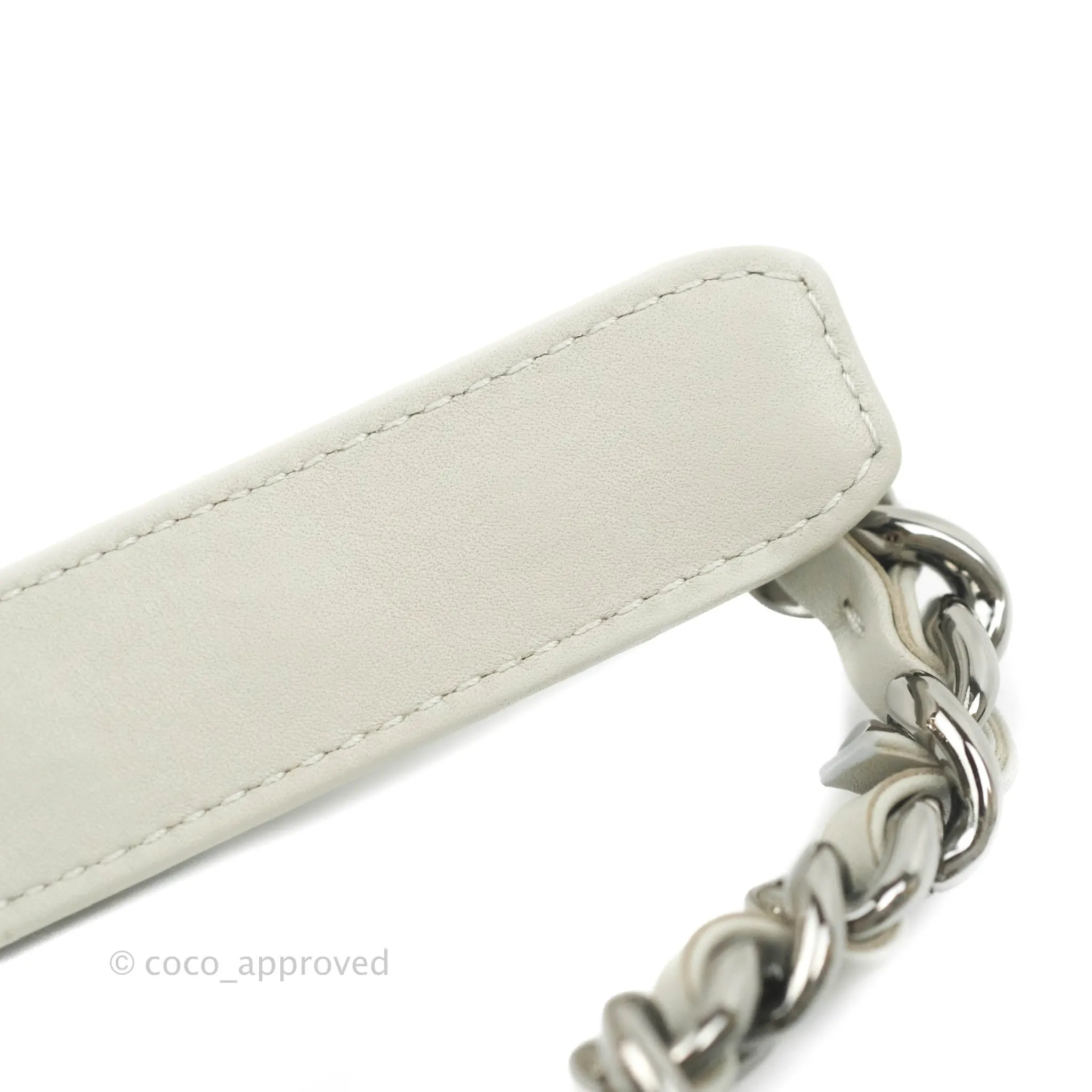 Chanel 19 Small Tweed Light Grey Mixed Hardware