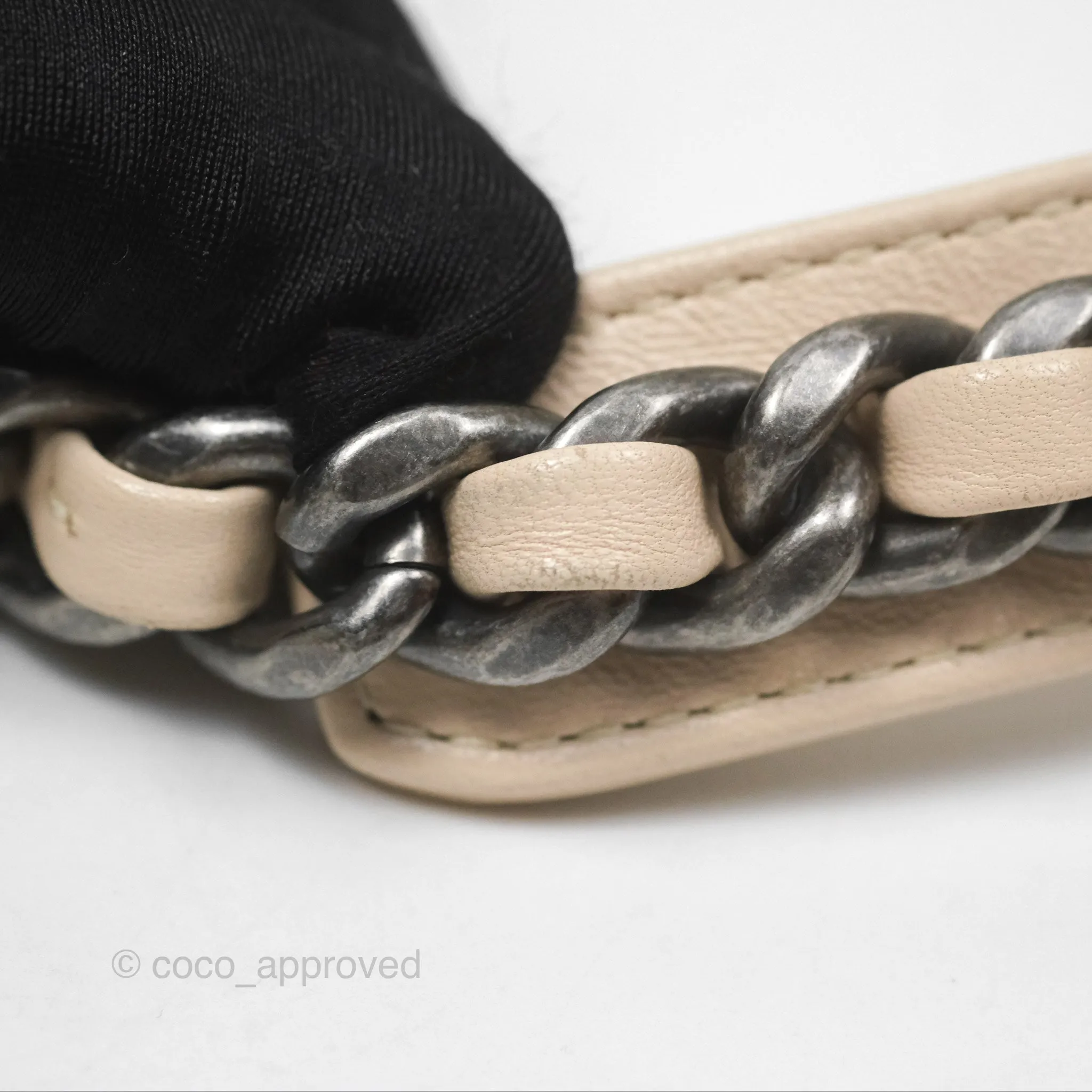 Chanel 19 Small Tweed Oreo Cream Mixed Hardware