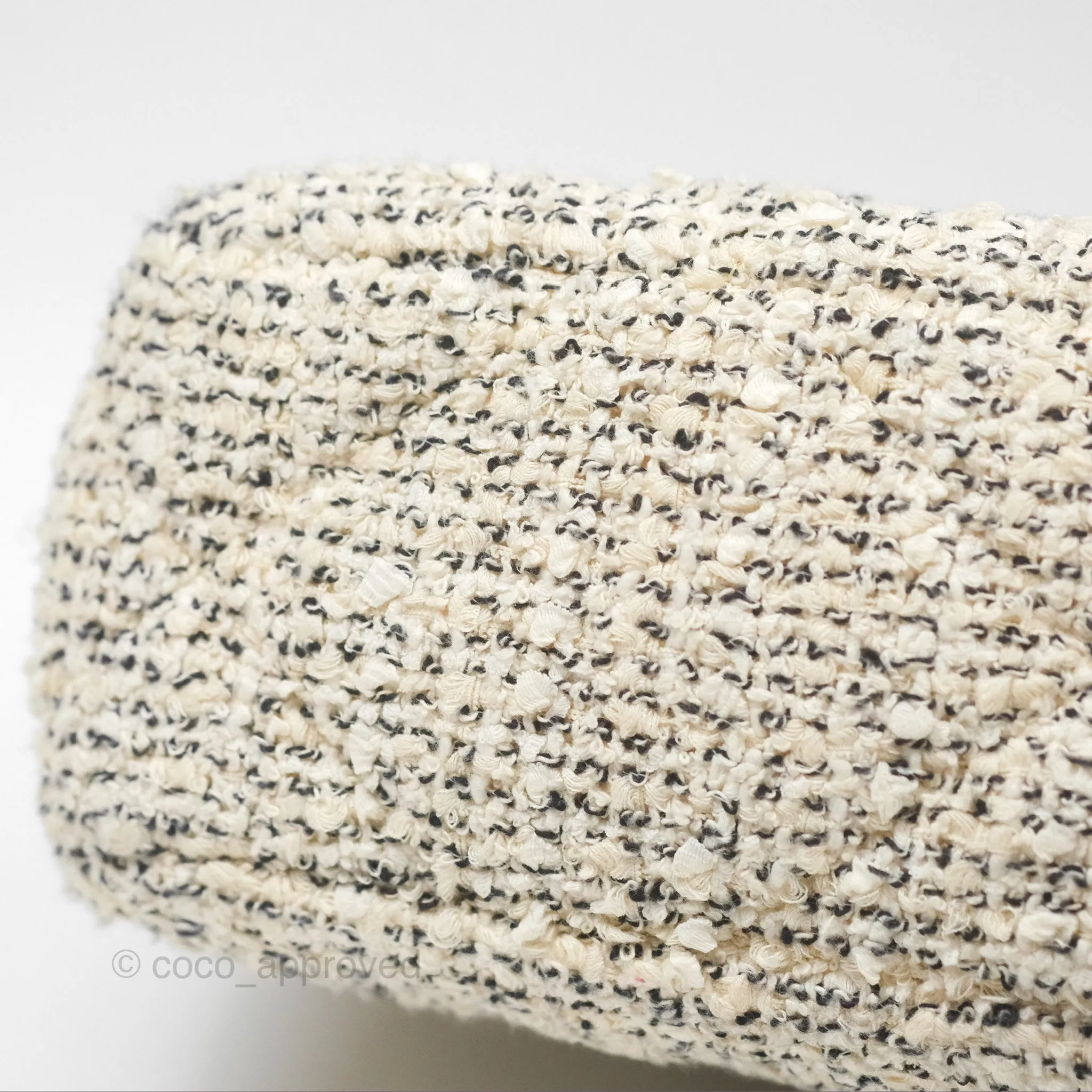 Chanel 19 Small Tweed Oreo Cream Mixed Hardware