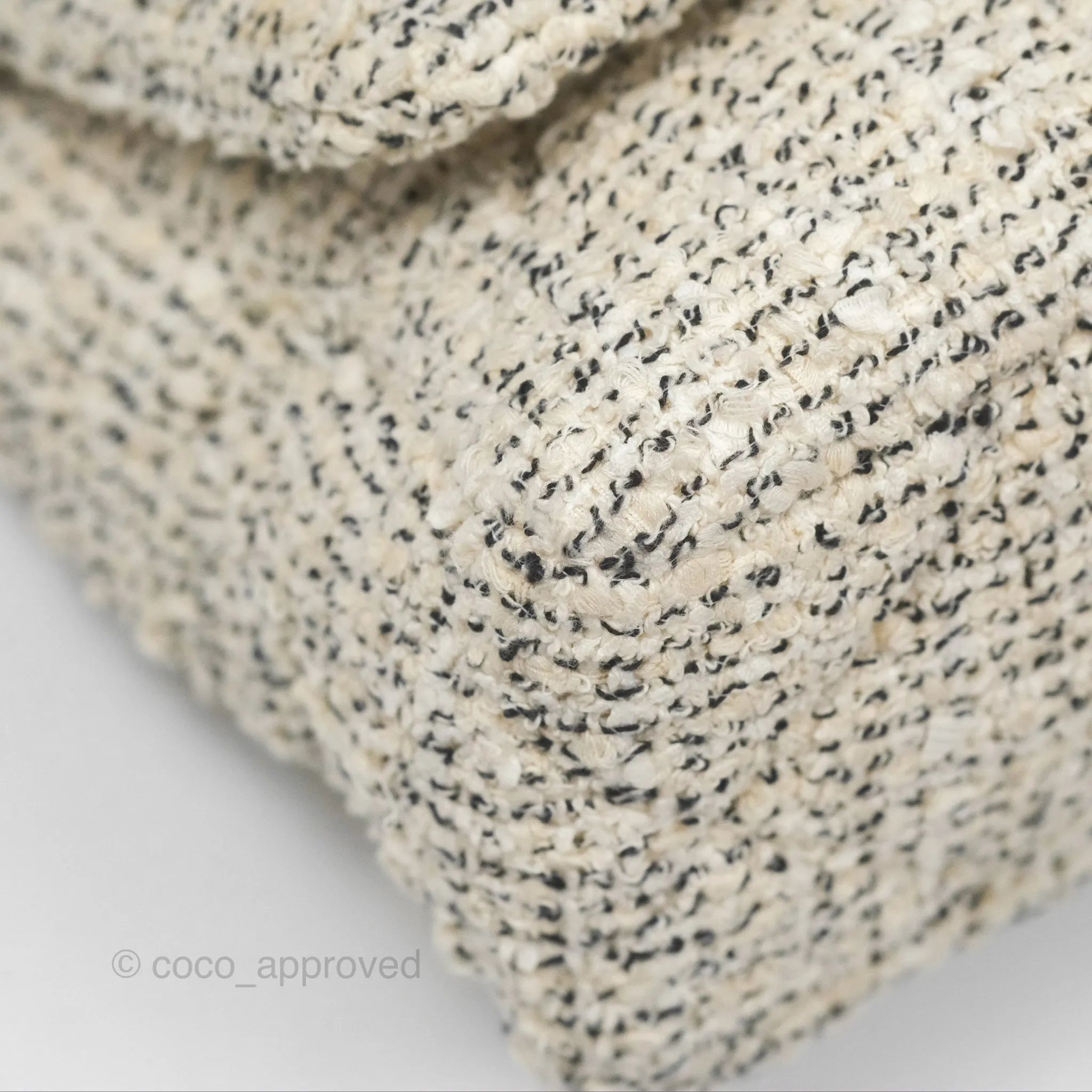 Chanel 19 Small Tweed Oreo Cream Mixed Hardware
