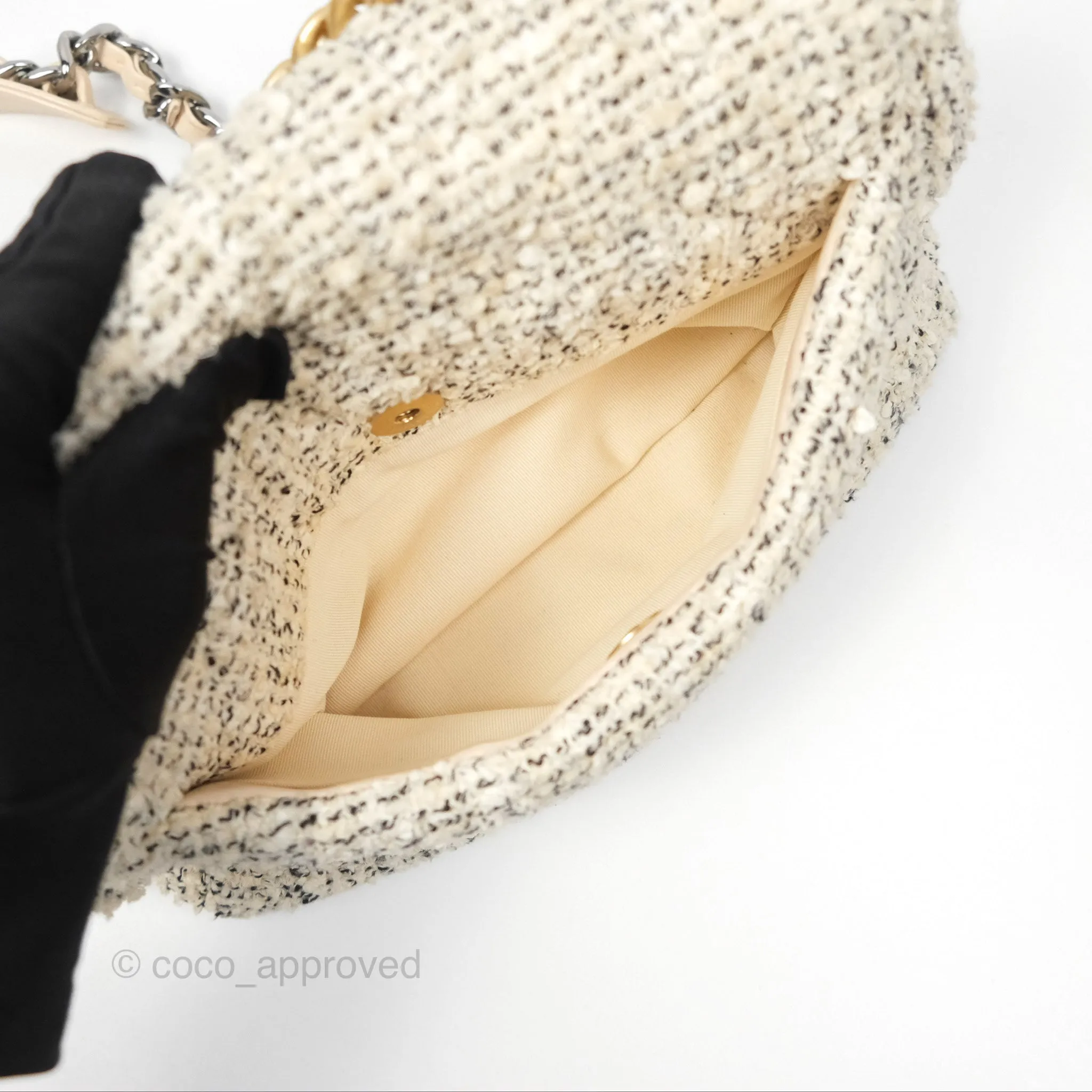 Chanel 19 Small Tweed Oreo Cream Mixed Hardware