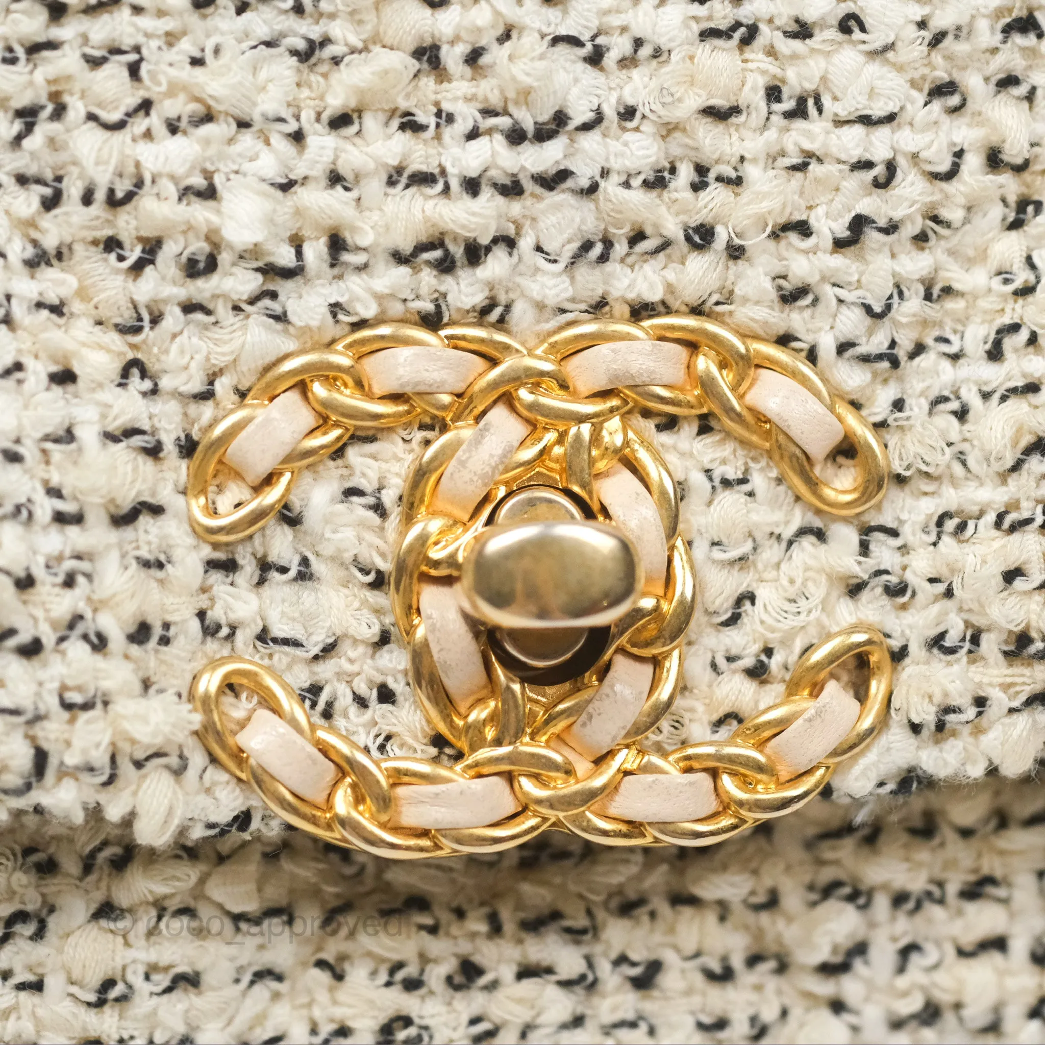 Chanel 19 Small Tweed Oreo Cream Mixed Hardware