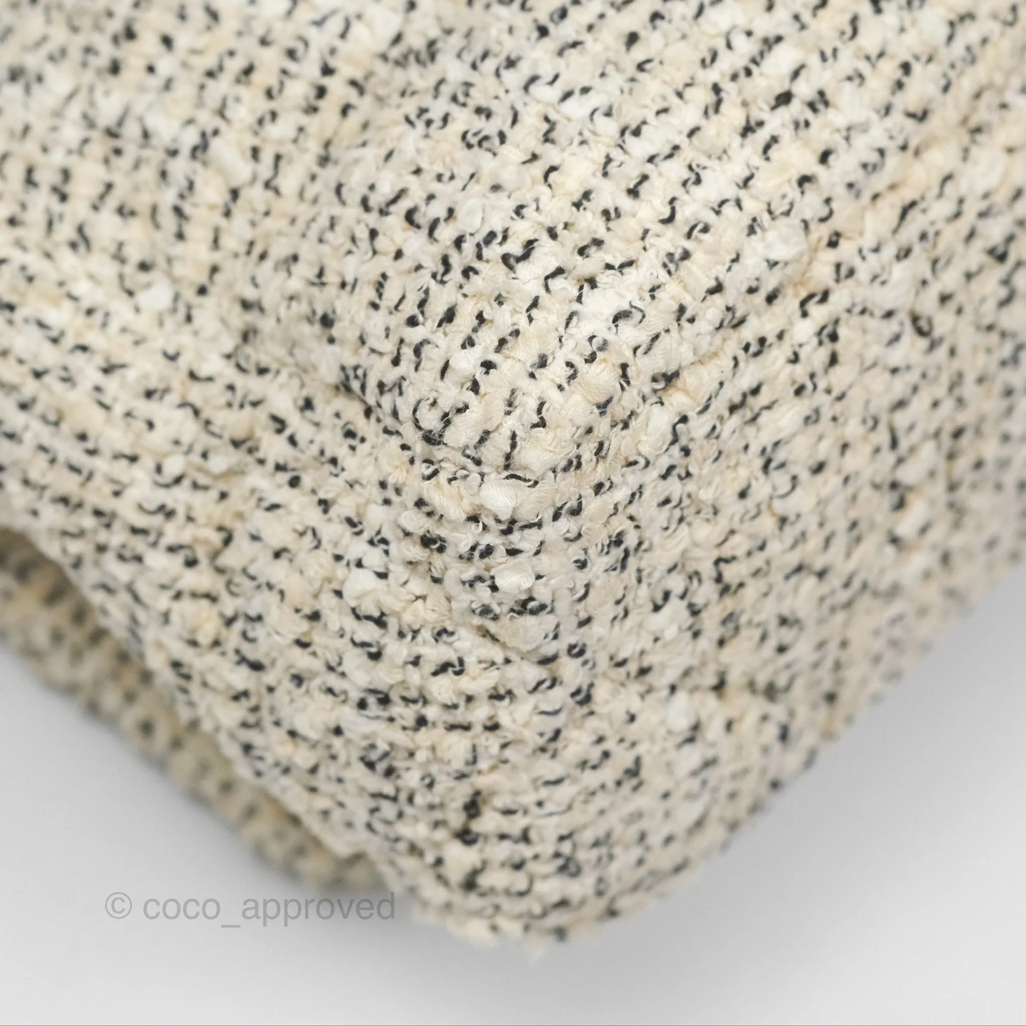 Chanel 19 Small Tweed Oreo Cream Mixed Hardware