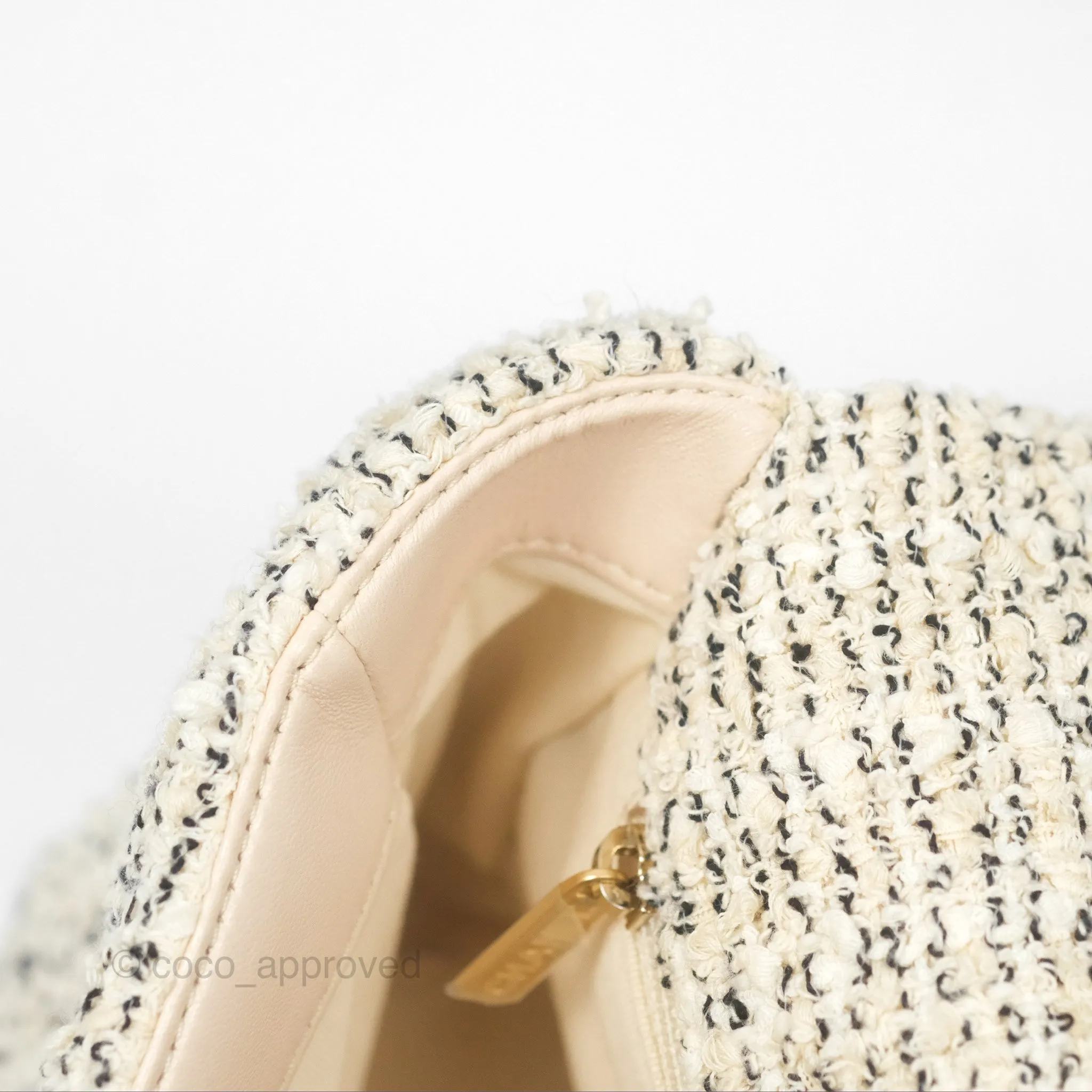 Chanel 19 Small Tweed Oreo Cream Mixed Hardware