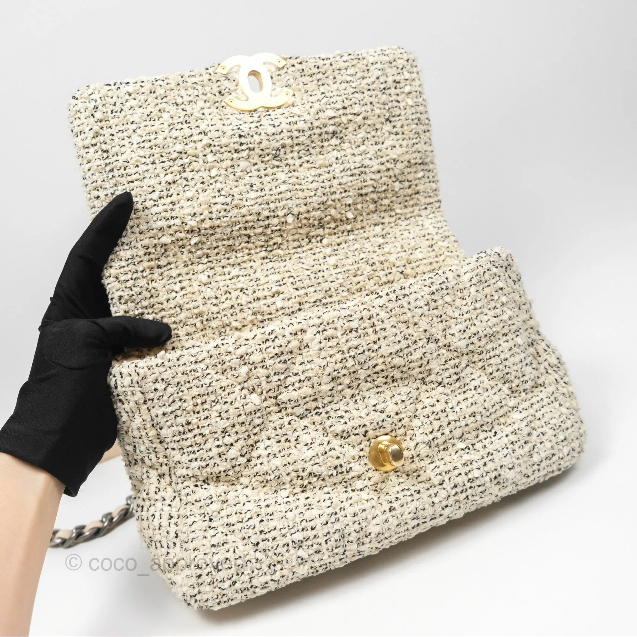 Chanel 19 Small Tweed Oreo Cream Mixed Hardware