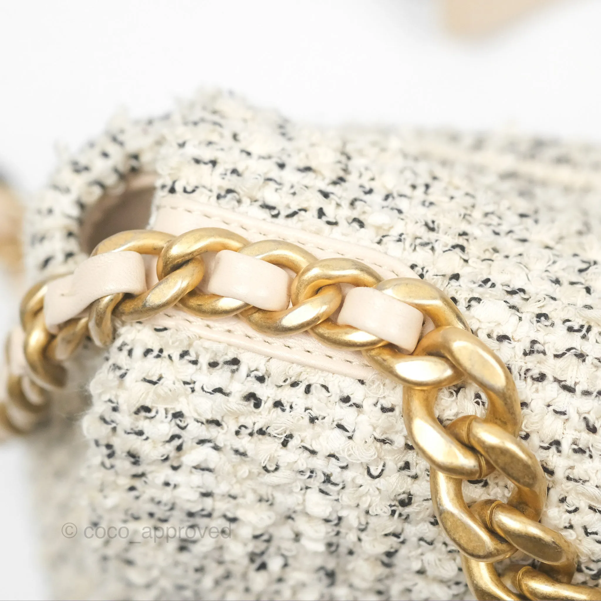 Chanel 19 Small Tweed Oreo Cream Mixed Hardware