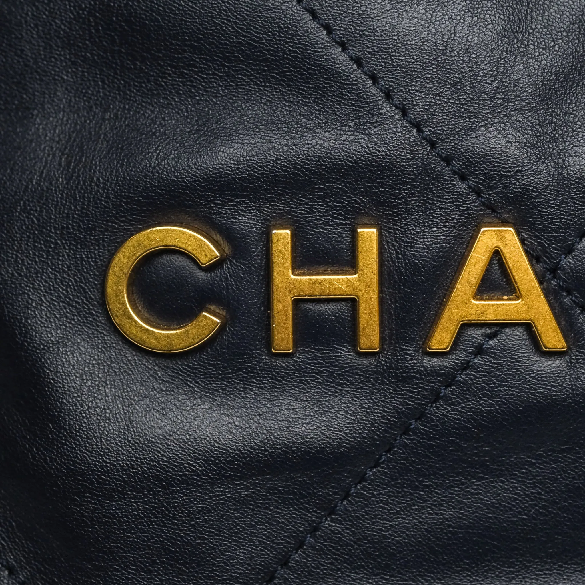 Chanel 22 Medium Navy Shiny Calfskin Aged Gold Hardware