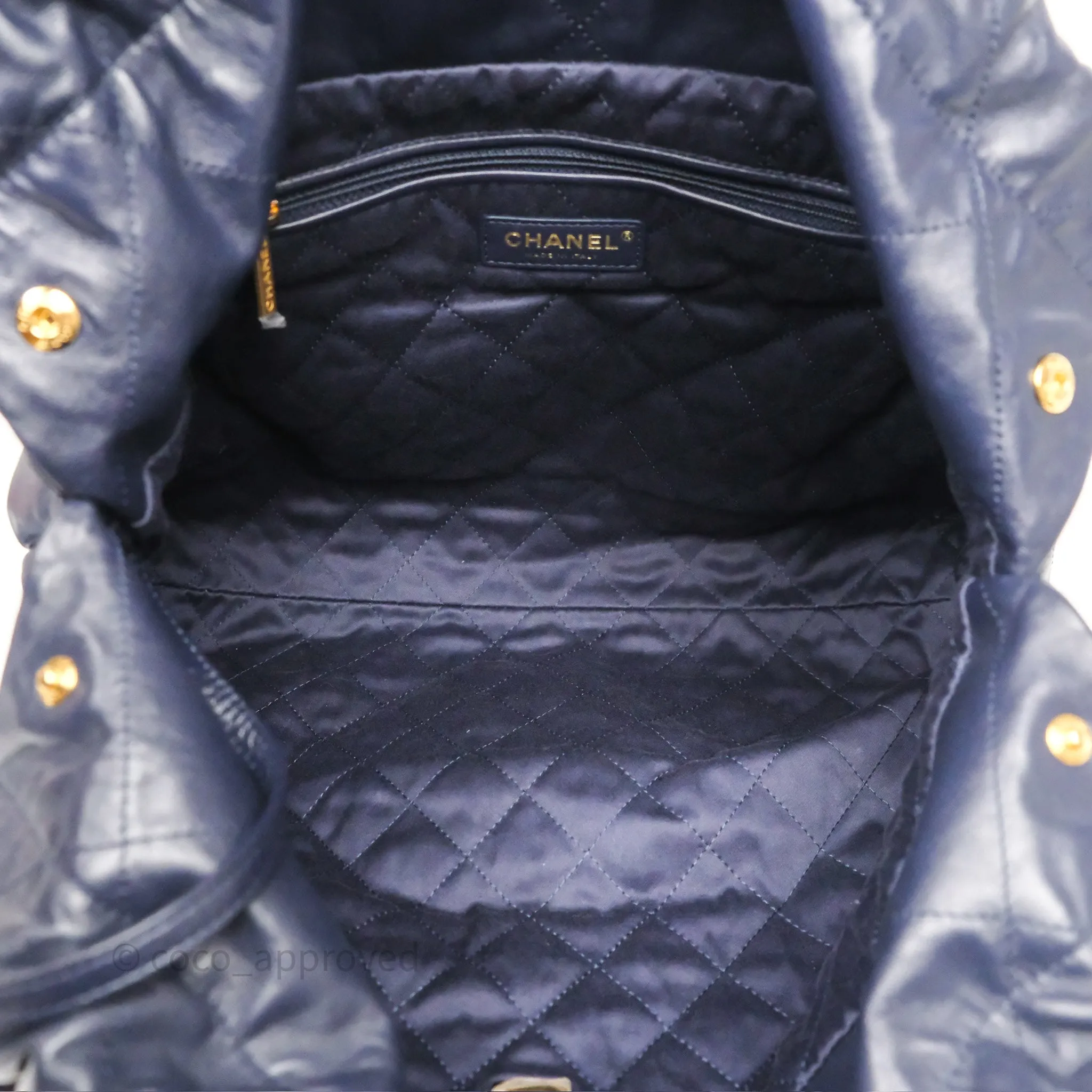 Chanel 22 Medium Navy Shiny Calfskin Aged Gold Hardware