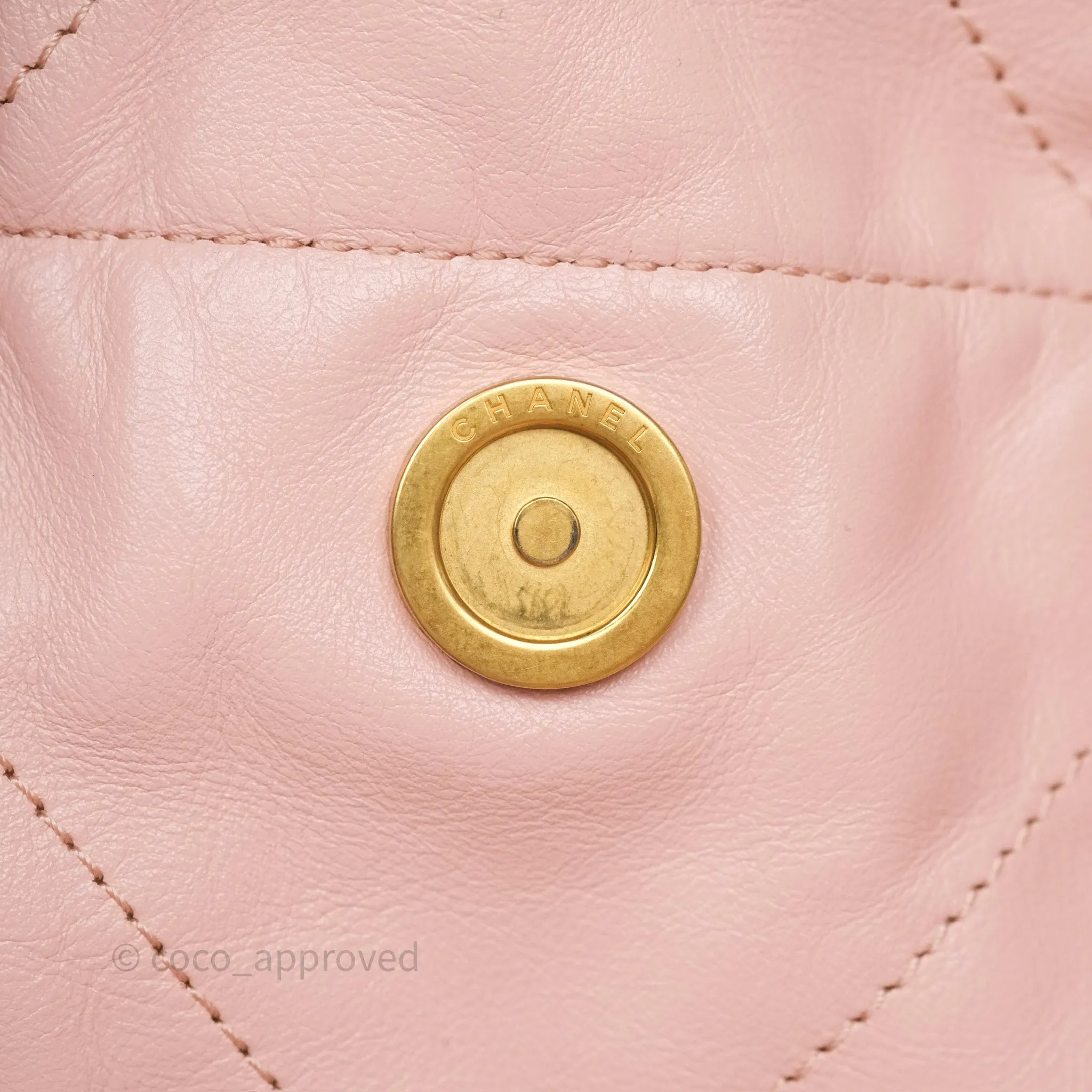 Chanel 22 Medium Pink Crumpled Calfskin Aged Gold Hardware