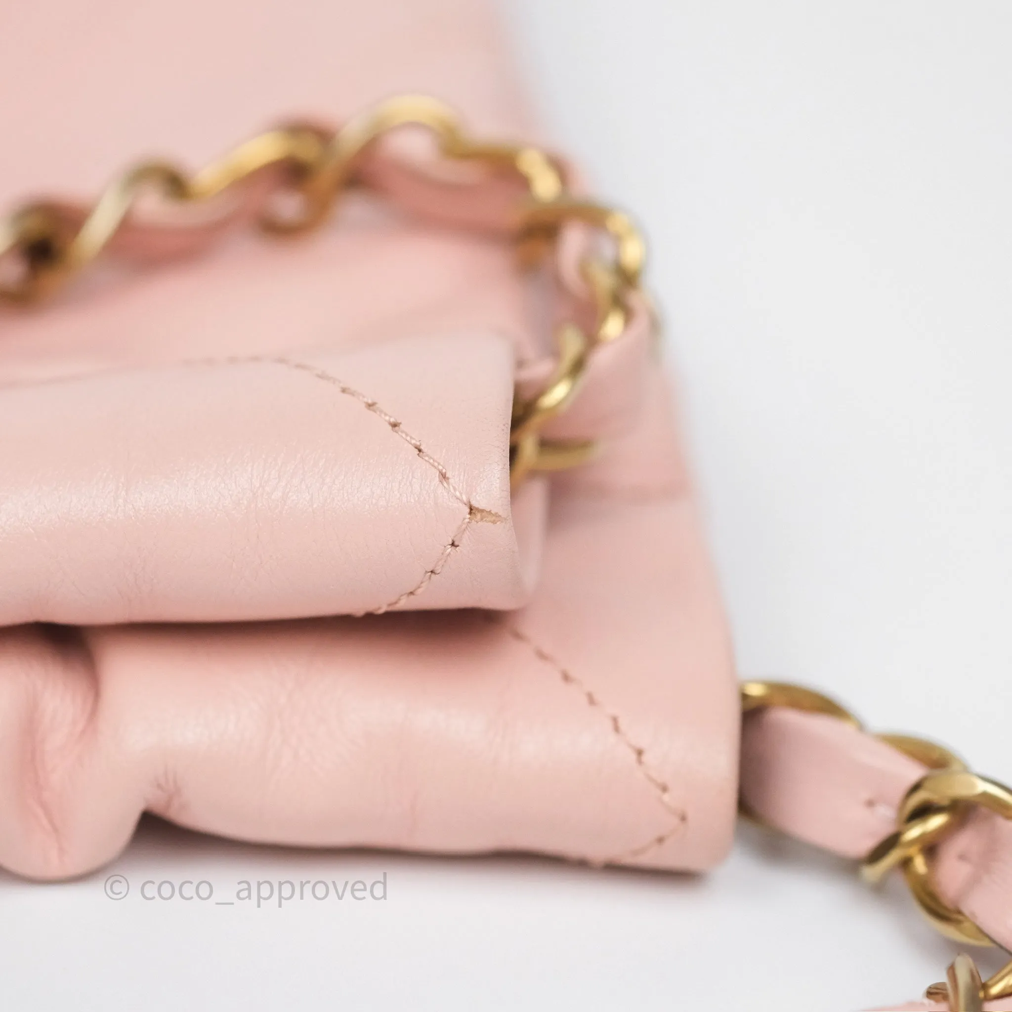 Chanel 22 Medium Pink Crumpled Calfskin Aged Gold Hardware
