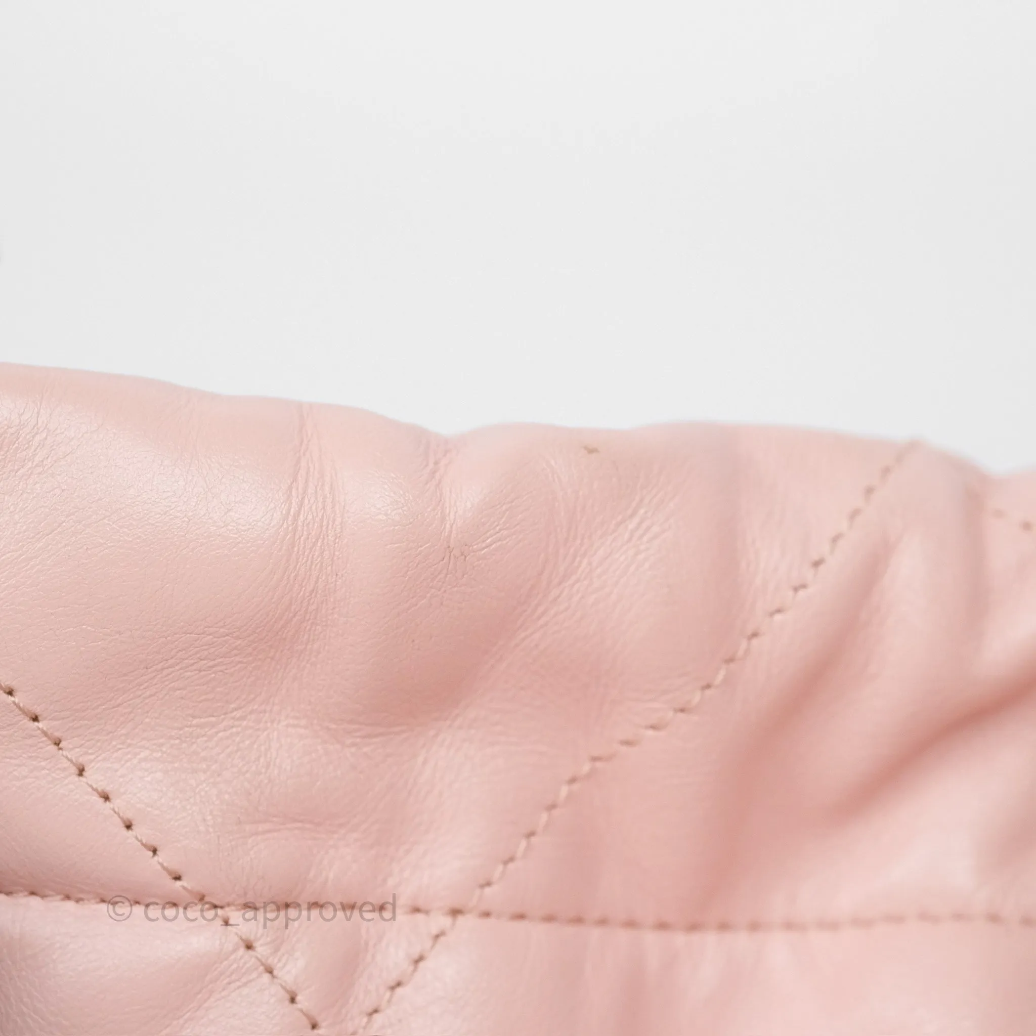 Chanel 22 Medium Pink Crumpled Calfskin Aged Gold Hardware